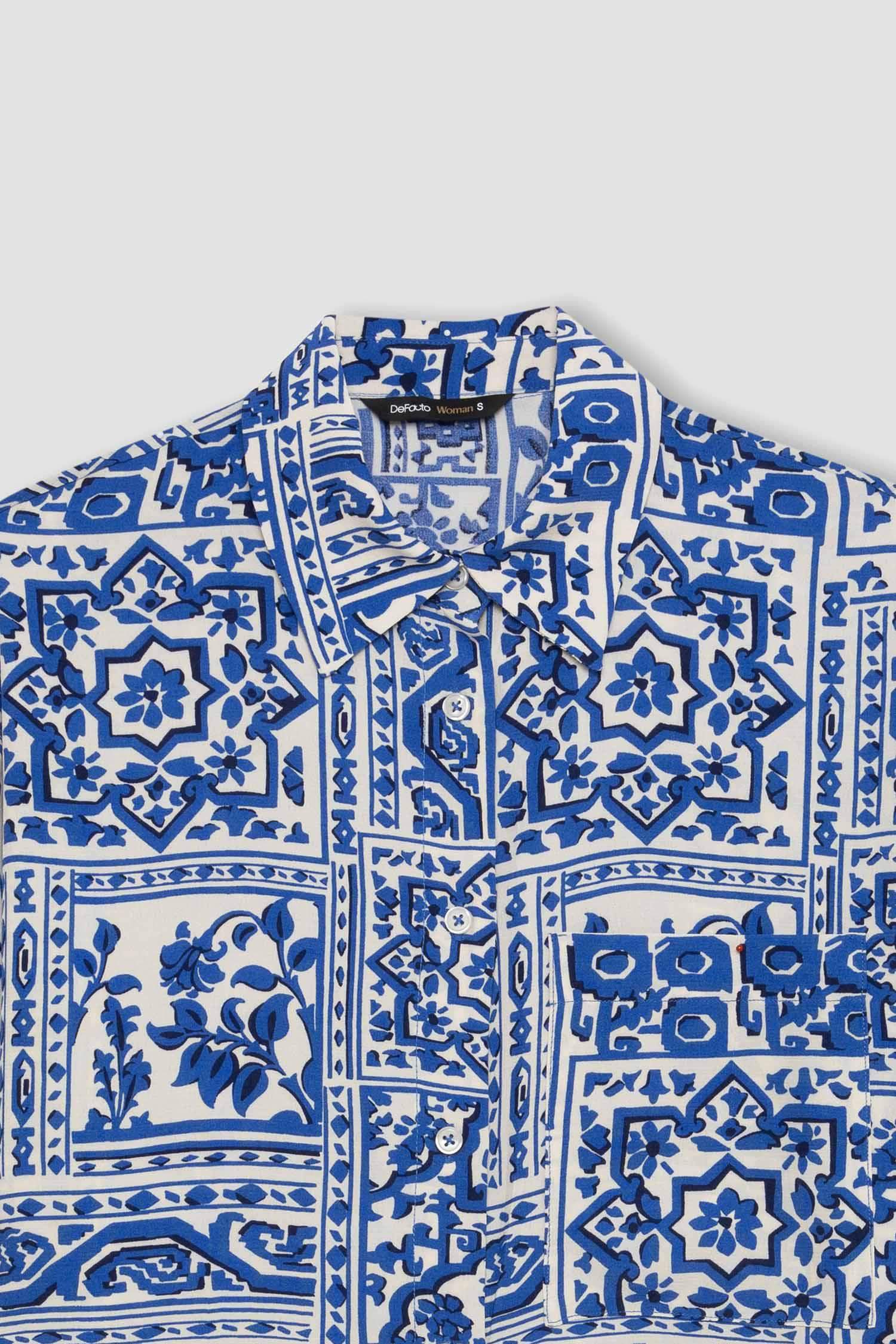 Oversize Geniş Kalıp Desenli Kısa Kollu Gömlek