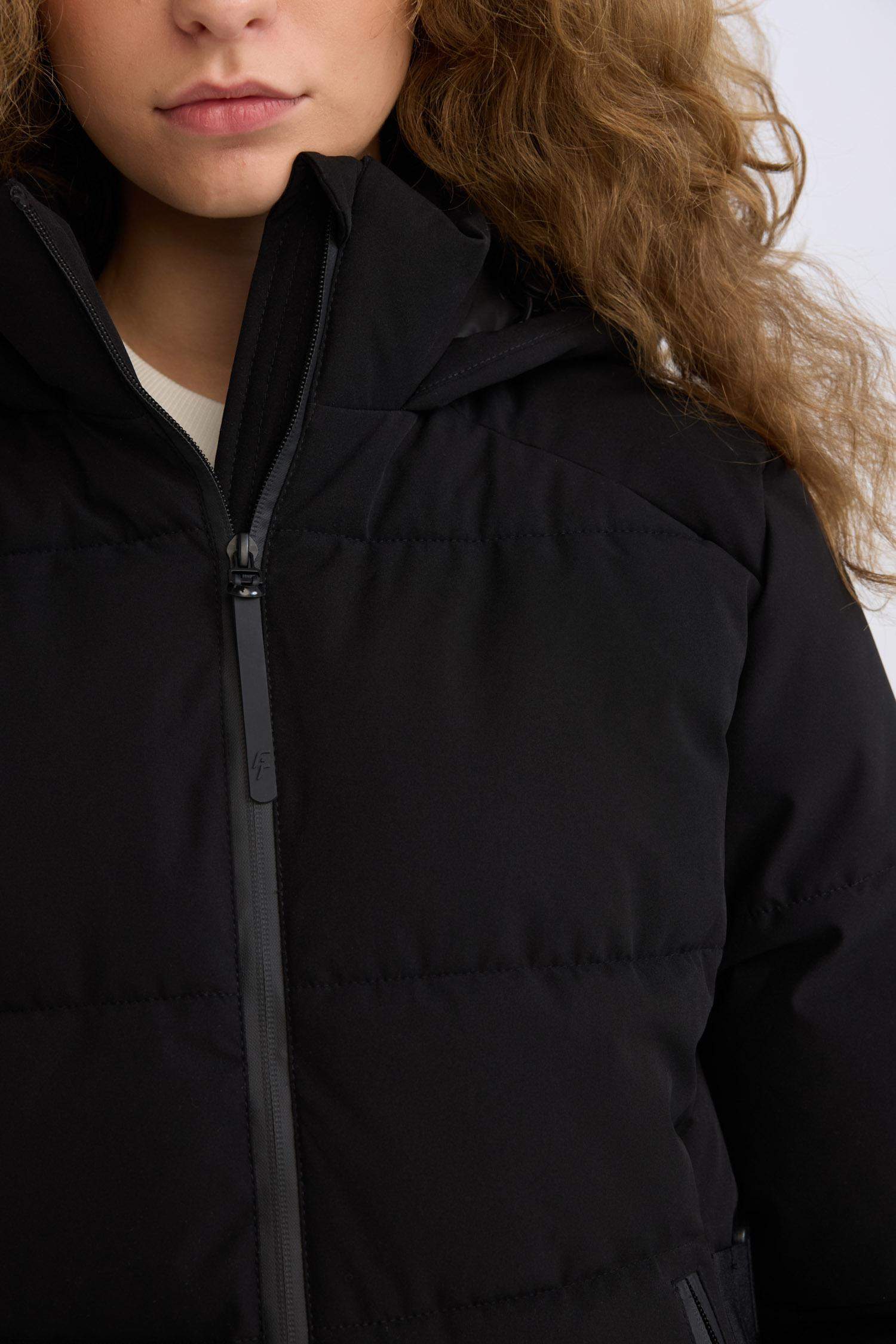 бас киімді Пальто