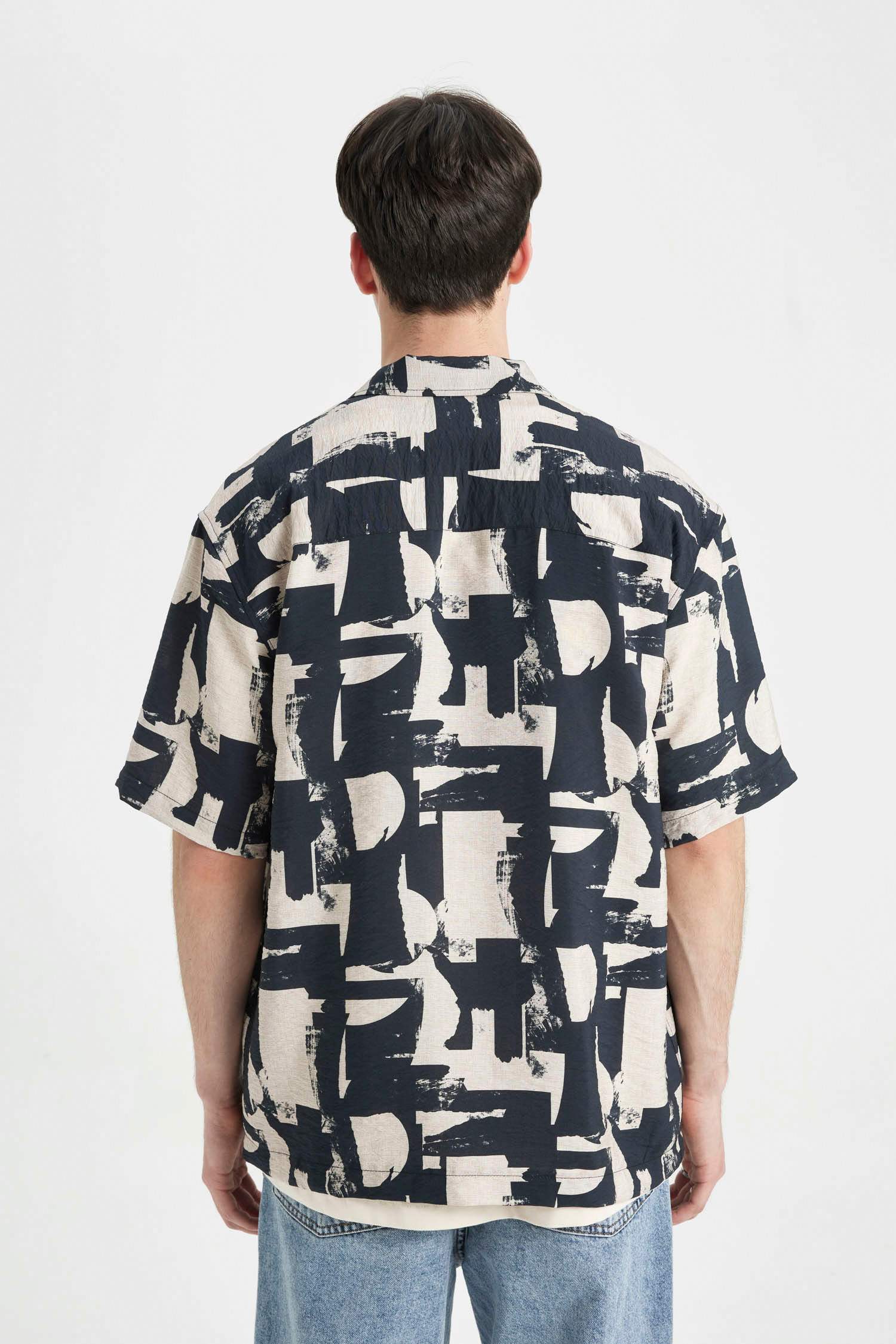 Chemise à motifs coupe Relax à Manches Courtes