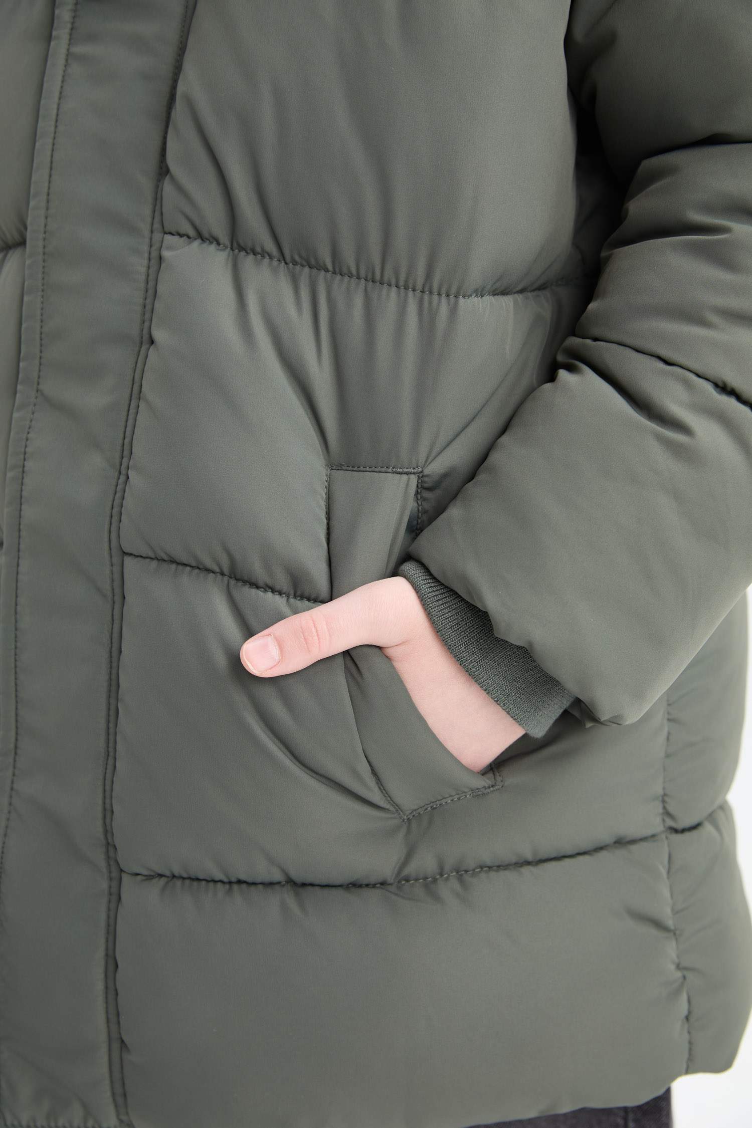 Boy Hooded Zippered Waterproof Puffer Jacket