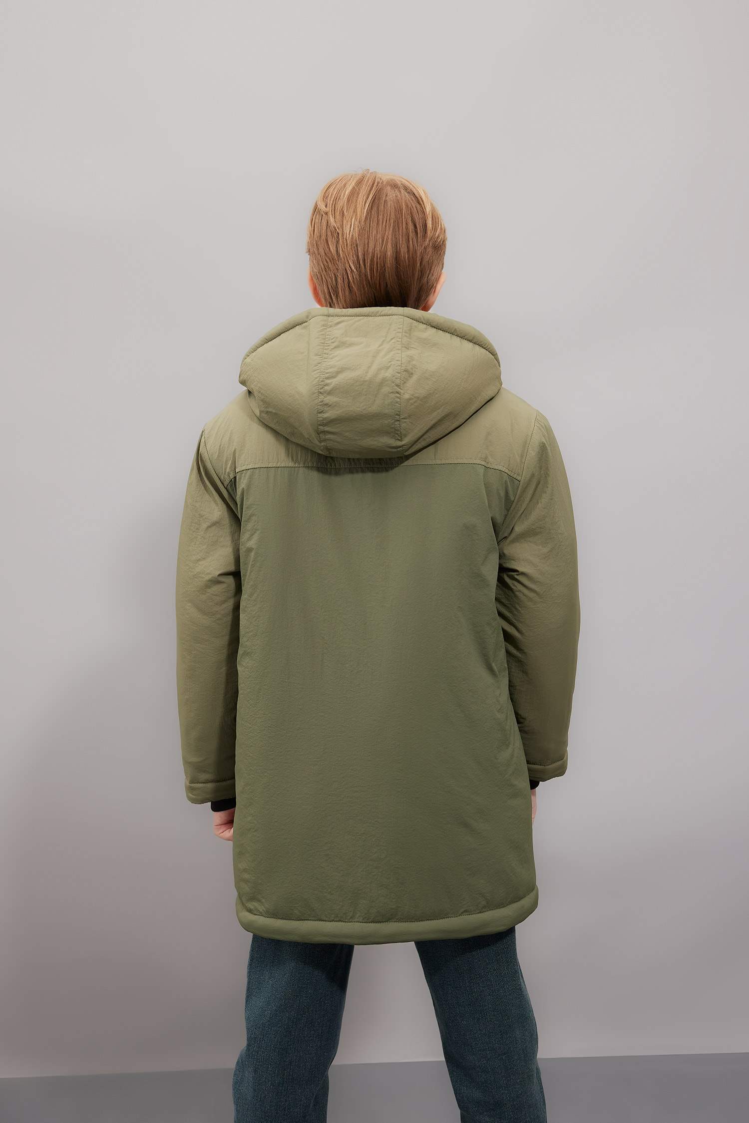 Erkek Çocuk Su Geçirmez Kapüşonlu Fermuarlı Cepli Pelüş Astar Parka