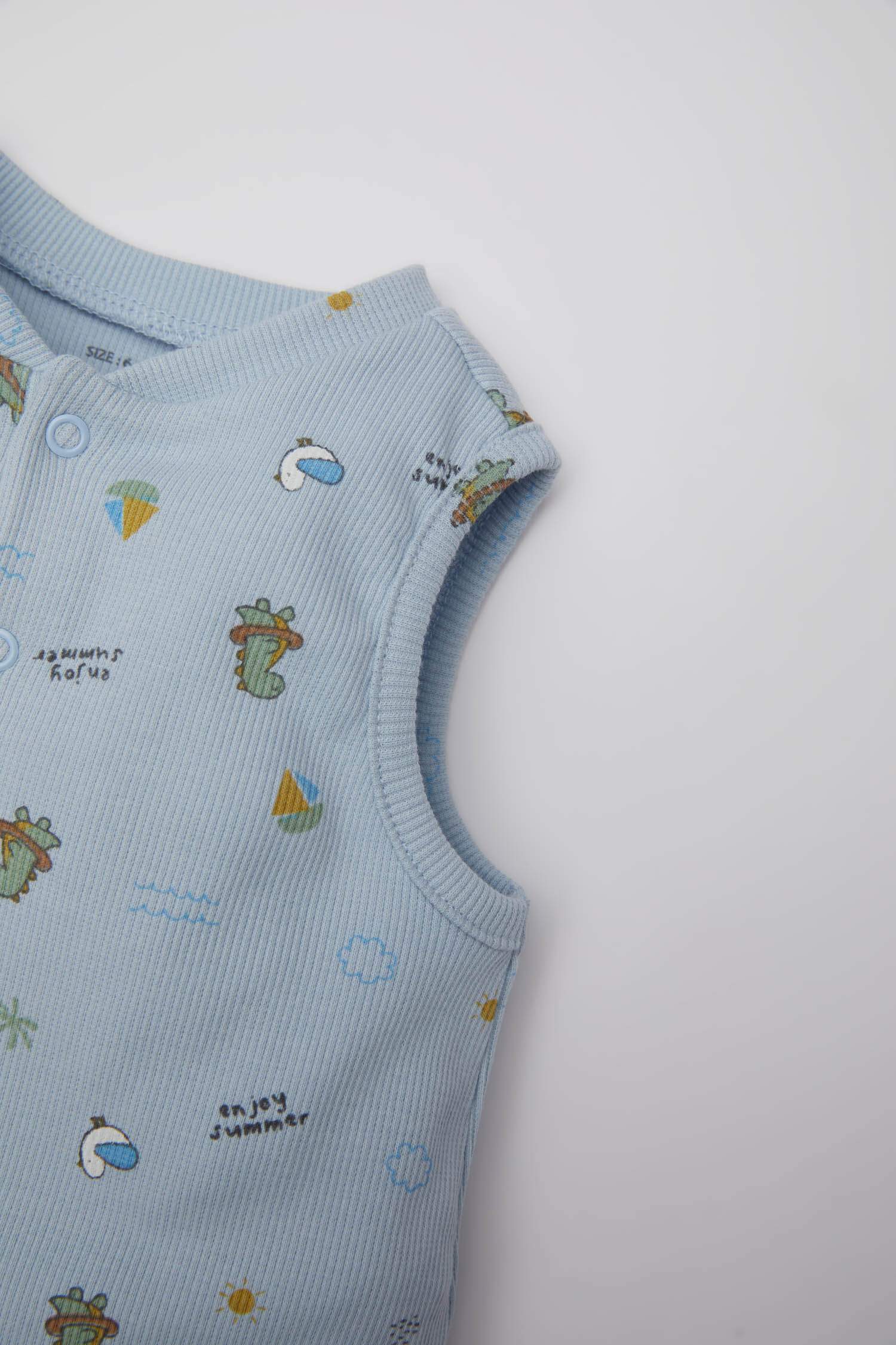 Erkek Bebek Yenidoğan Desenli Fitilli Kaşkorse Kolsuz Tulum