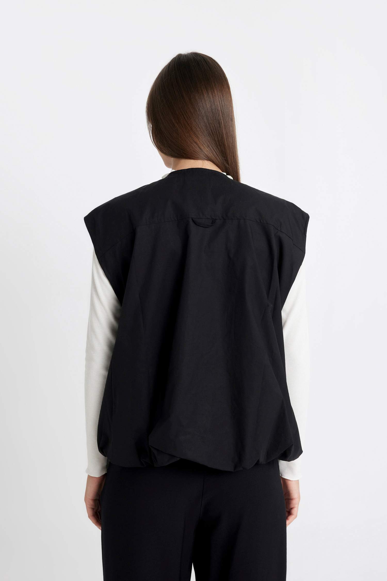 Oversize Geniş Kalıp Mevsimlik Hafif Poplin Yelek Bisiklet Yaka Fermuarlı Cepli 