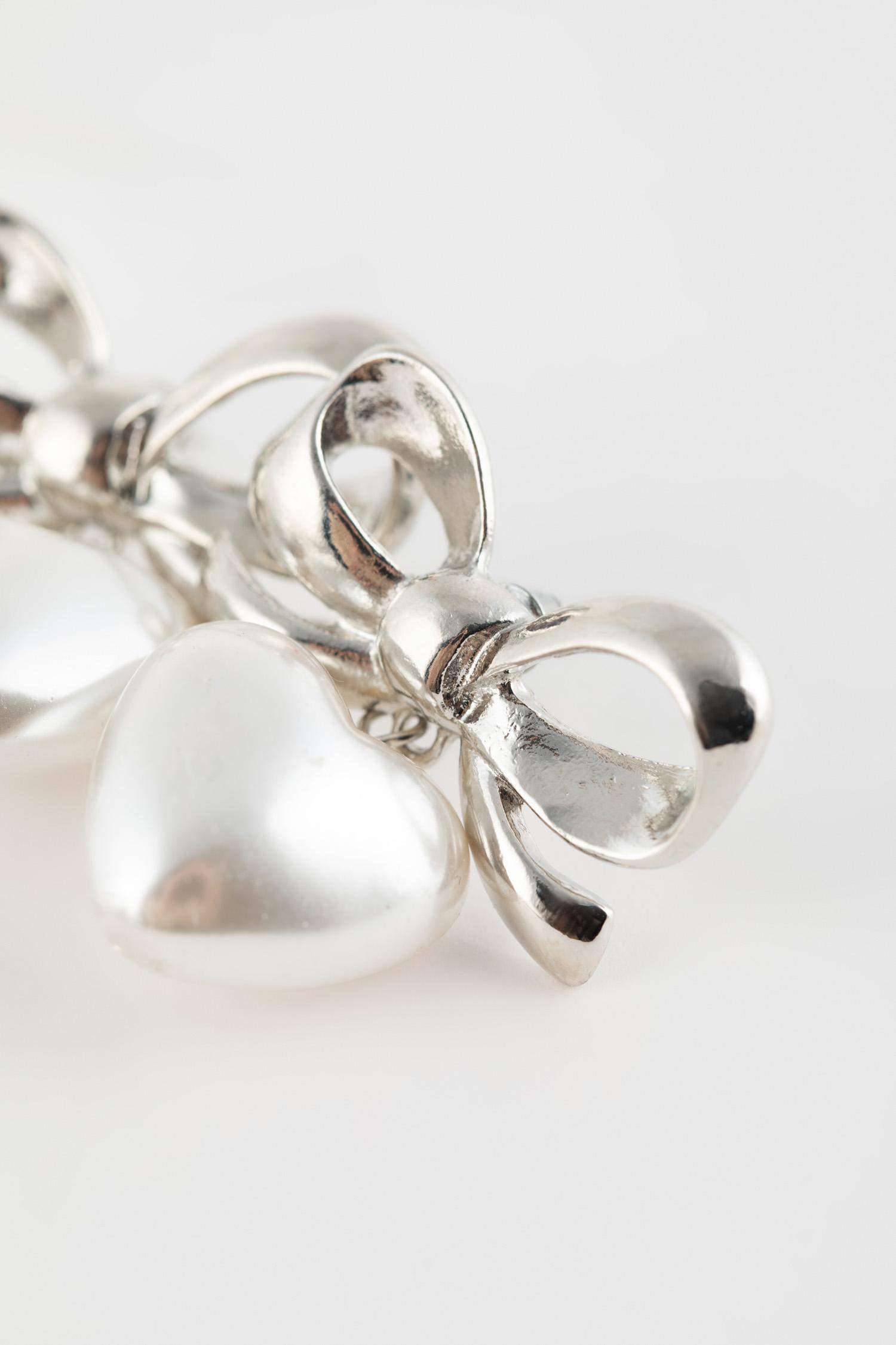 Woman Heart Pearl Earrings