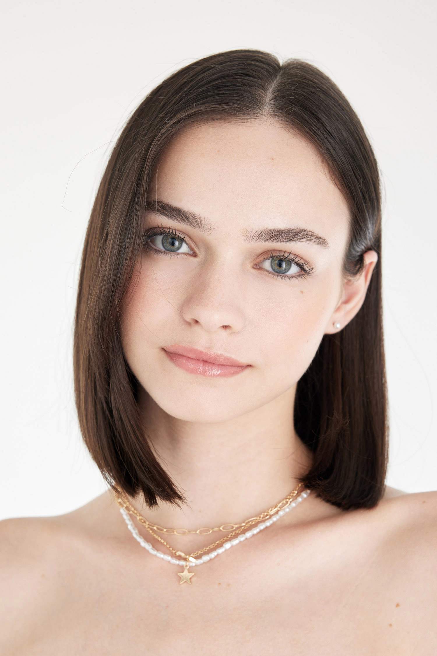 Kadın 3'lü Yıldız ve İncili Kolye