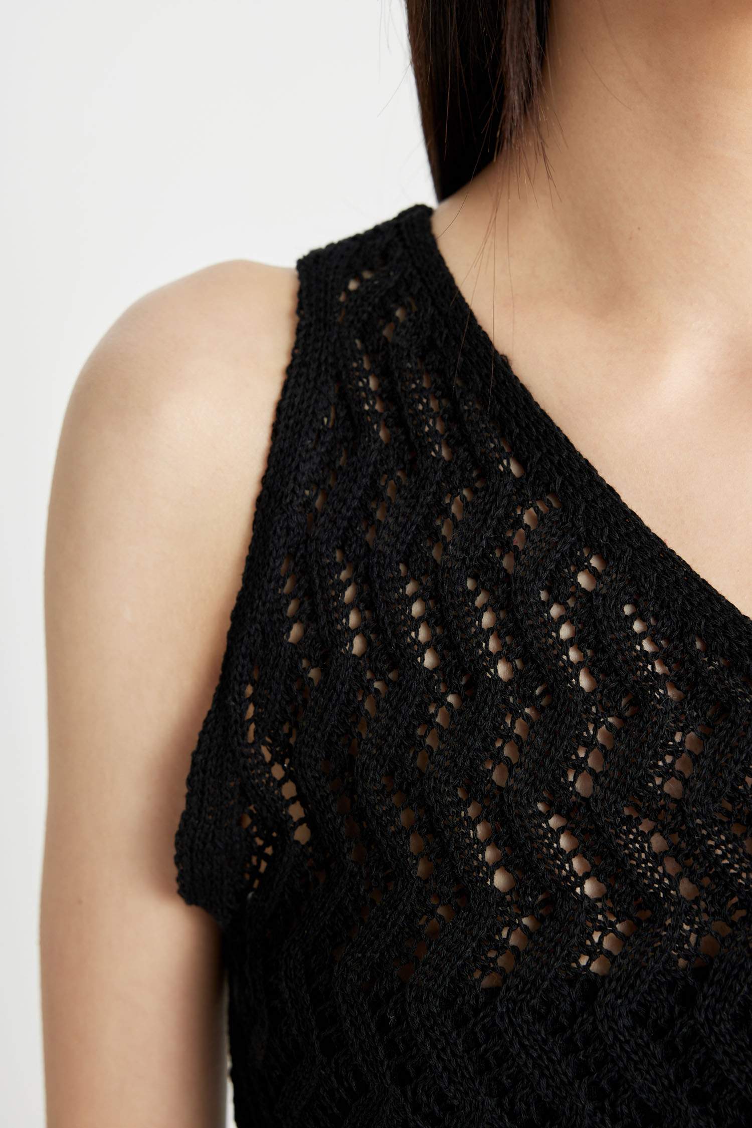 Fitted Tek Omuzlu Kroşe Siyah Atlet