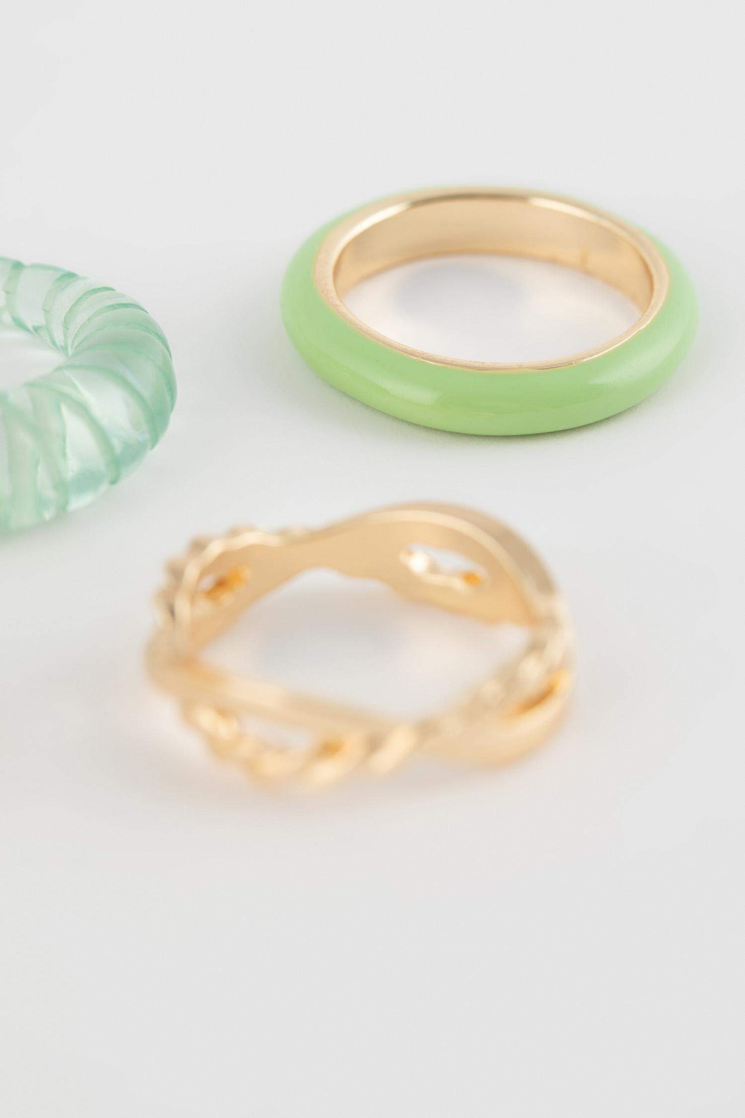 Әйелдерге 5 сақина