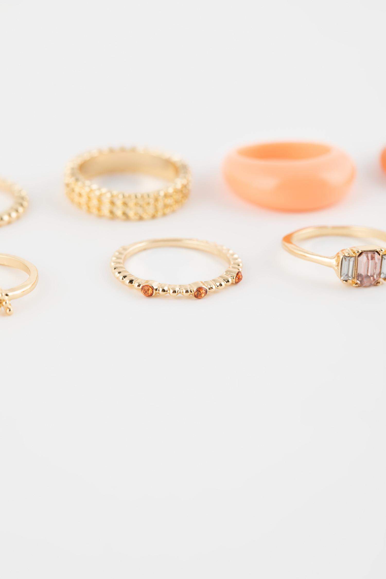 Kadın 8'li Renkli Yüzük