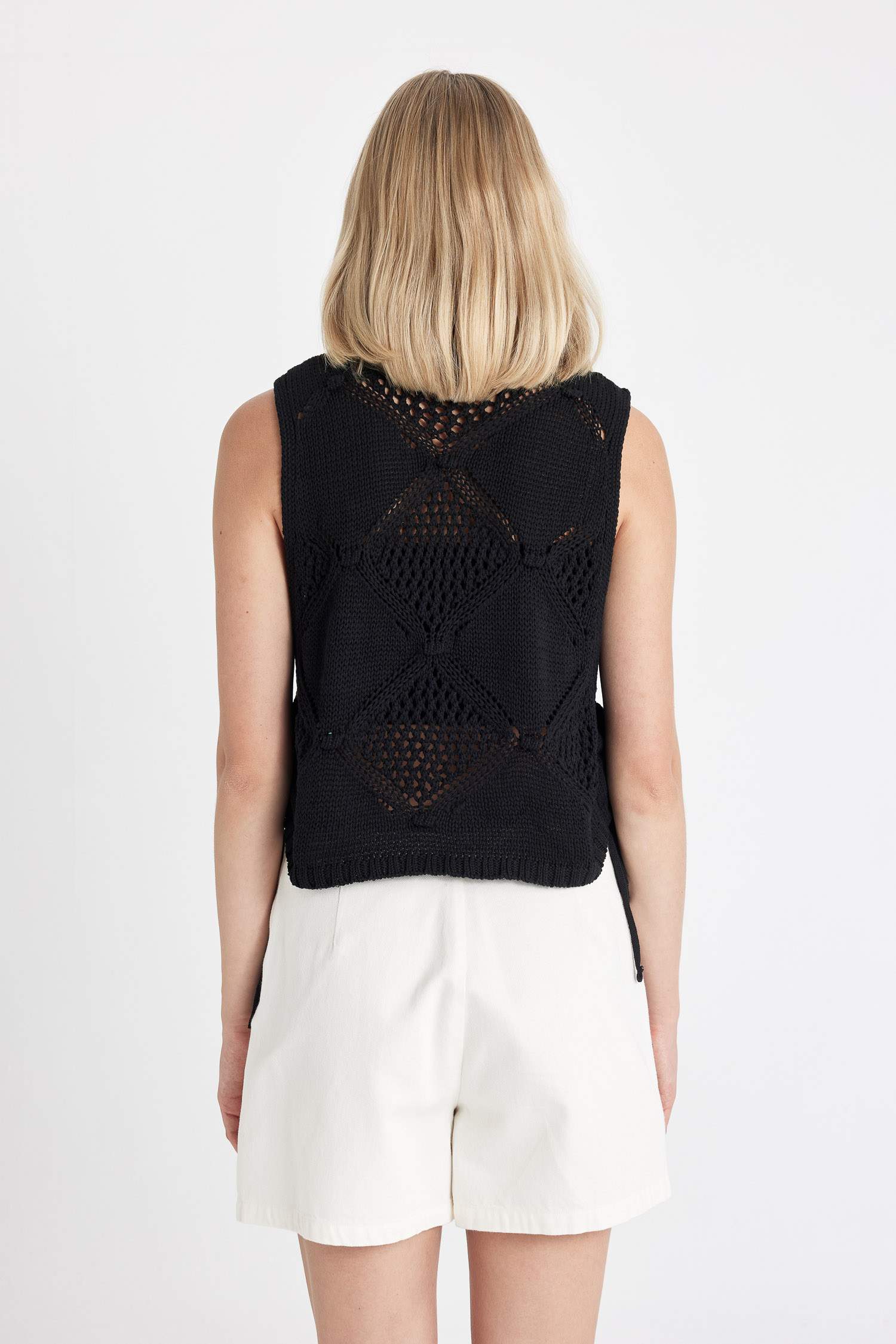 Regular Fit Bisiklet Yaka Bağcıklı Triko Siyah Atlet