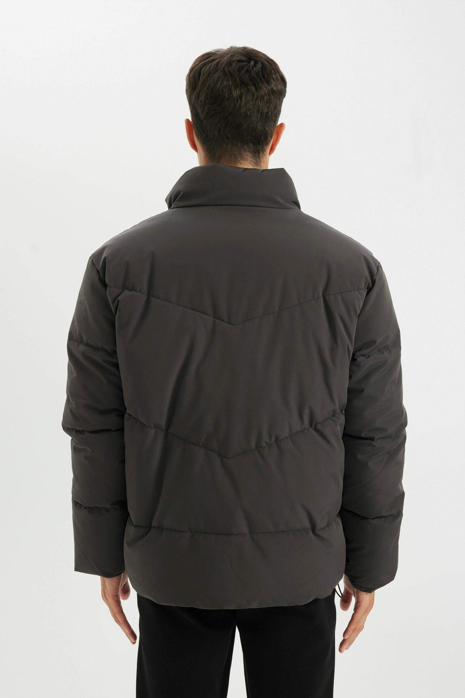 Slim Fit Stand Collar Zippered Pocketed Puffer Jacket