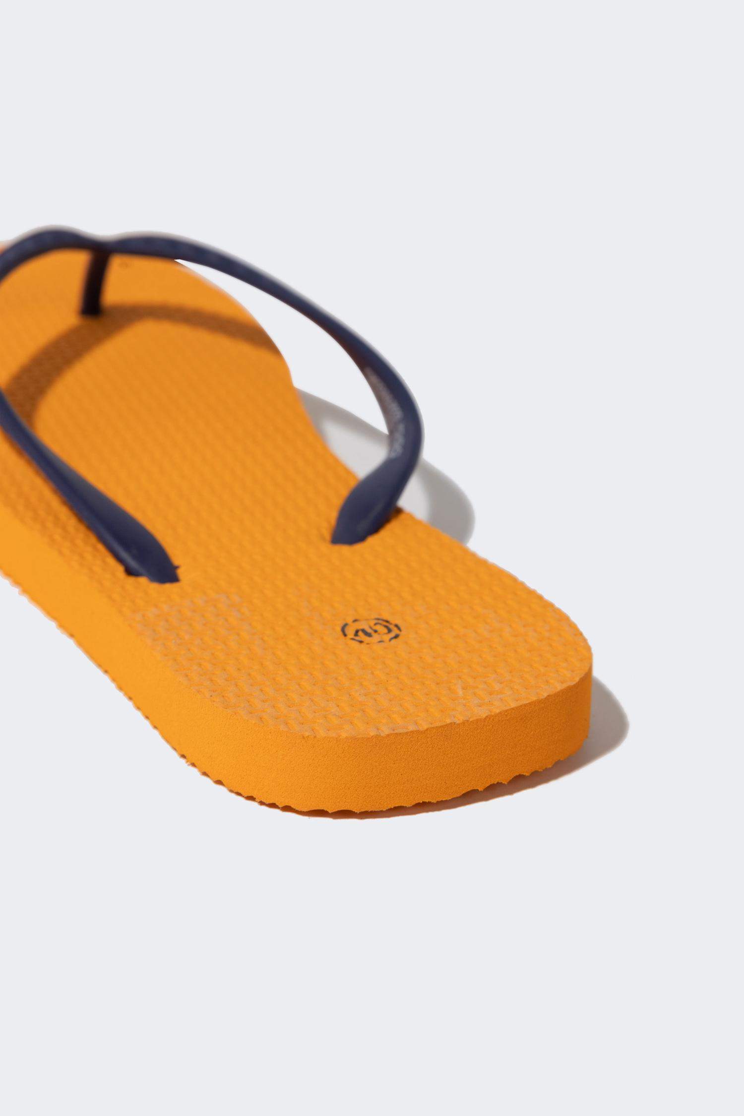 Kadın Düz Taban Eva Parmak Arası Terlik