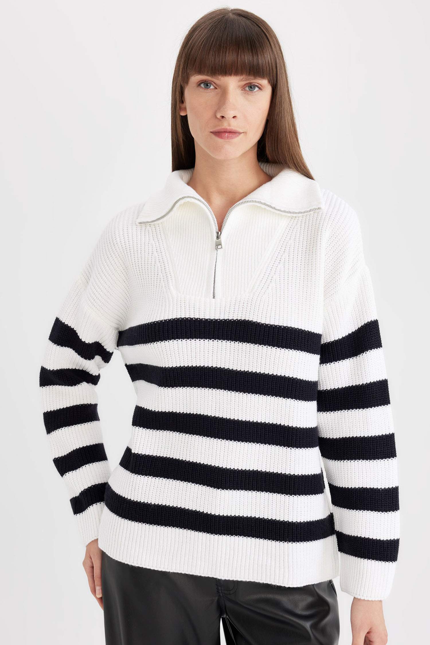 Relax Fit Çizgili Yarım Fermuarlı Selanik Kumaş Triko Kazak