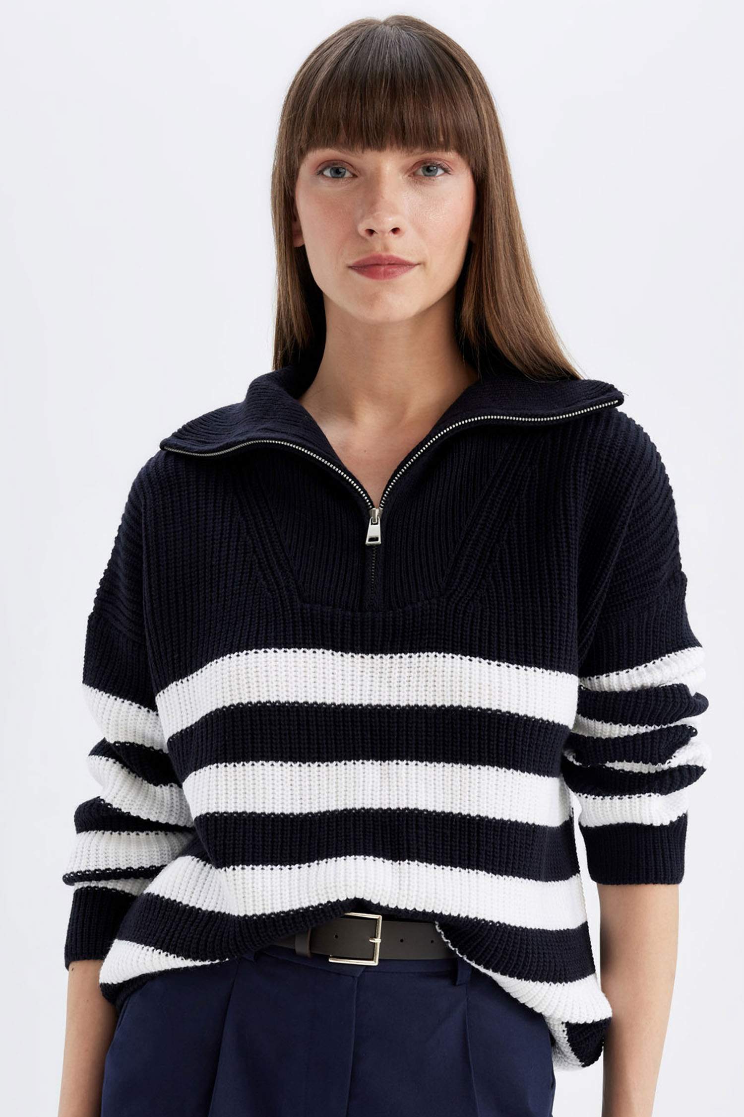 Relax Fit Çizgili Yarım Fermuarlı Selanik Kumaş Triko Kazak