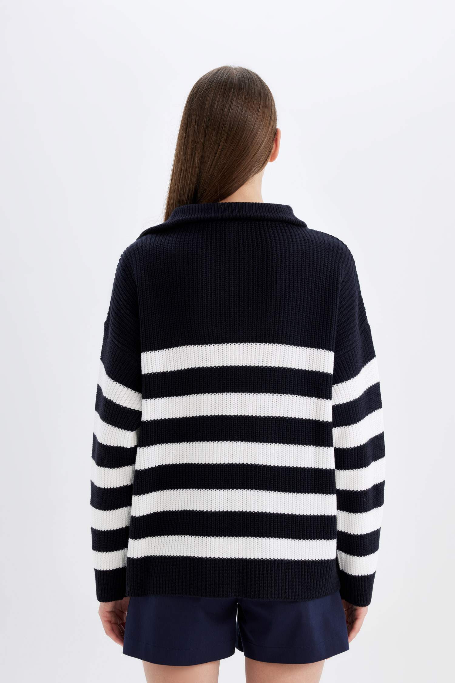 Relax Fit Çizgili Yarım Fermuarlı Selanik Kumaş Triko Kazak