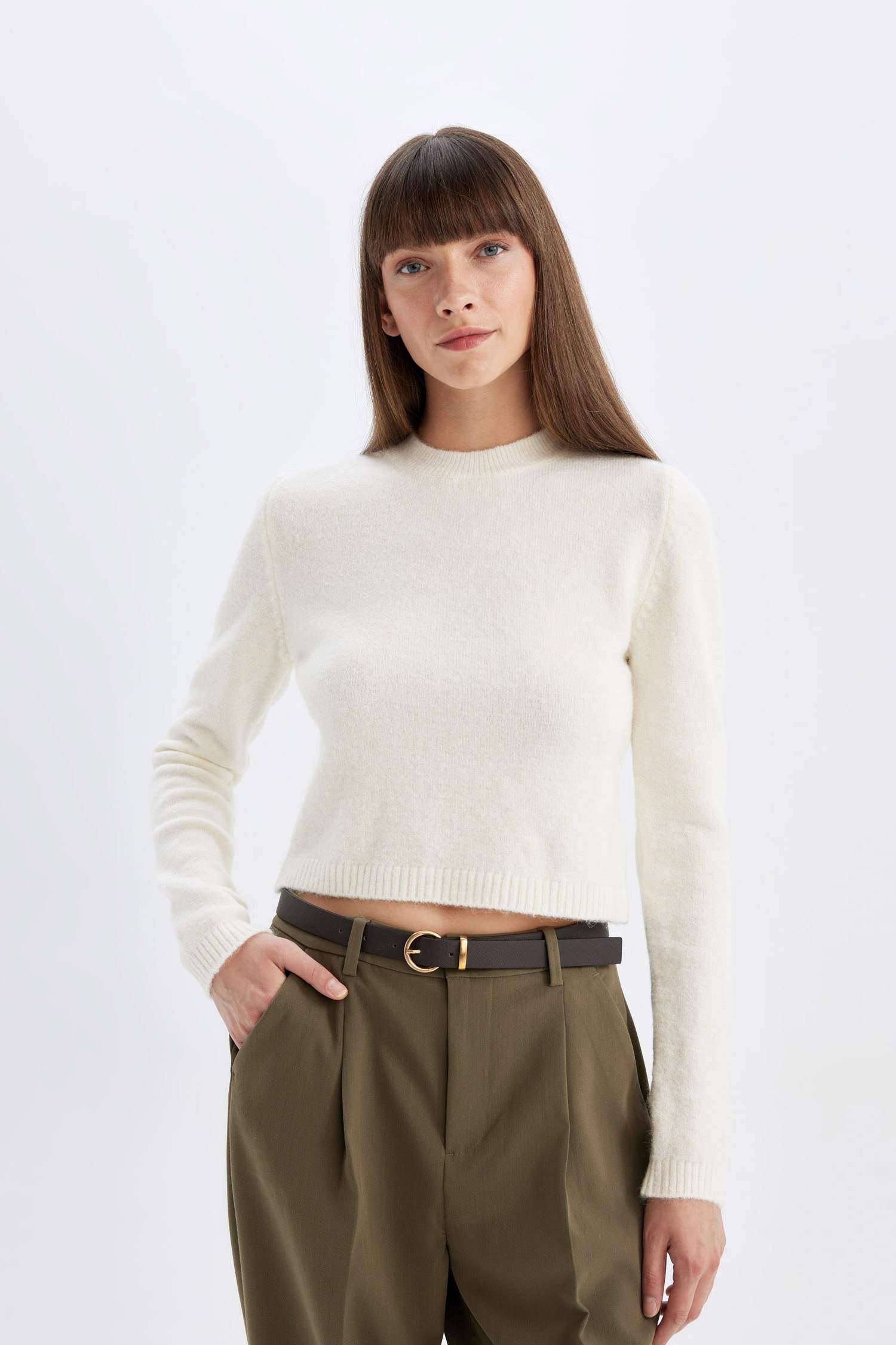 Regular Fit Bisiklet Yaka Premium Basic Düz Crop Triko Kazak