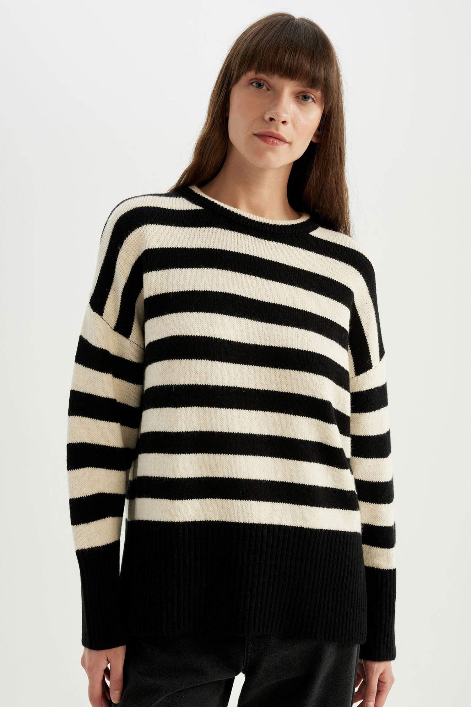 Oversize Fit Striped Crew Neck Pullover
