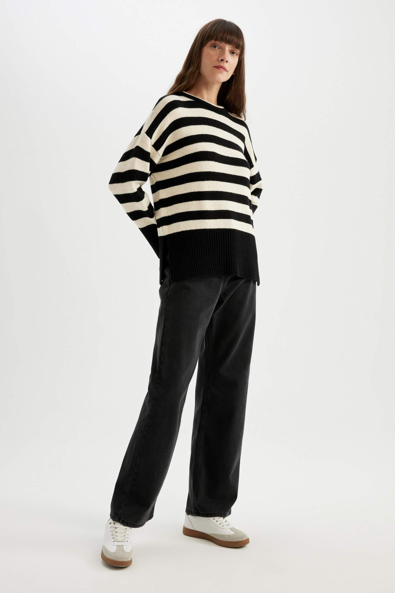 Oversize Fit Striped Crew Neck Pullover