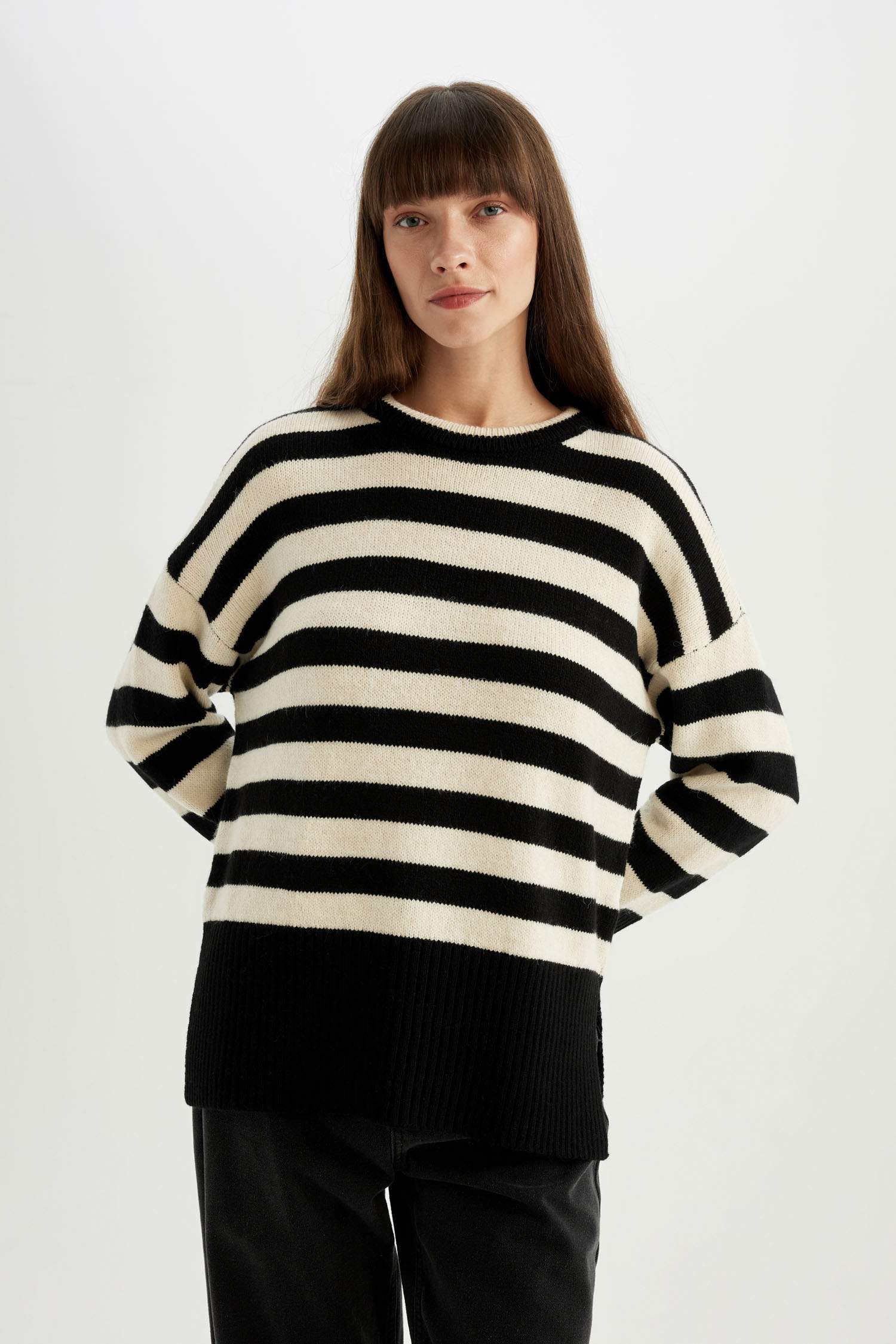 Oversize Fit Striped Crew Neck Pullover
