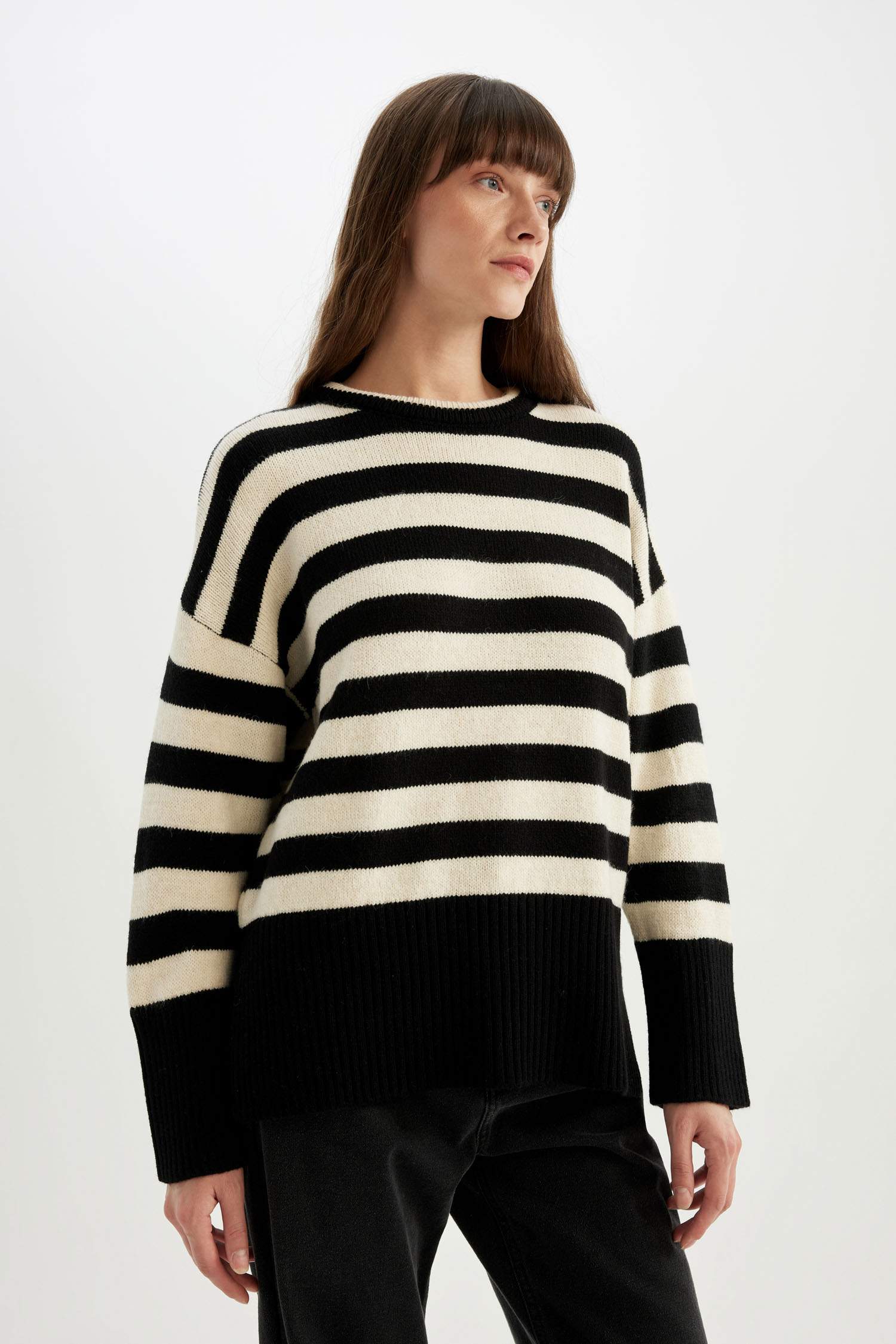Oversize Fit Striped Crew Neck Pullover