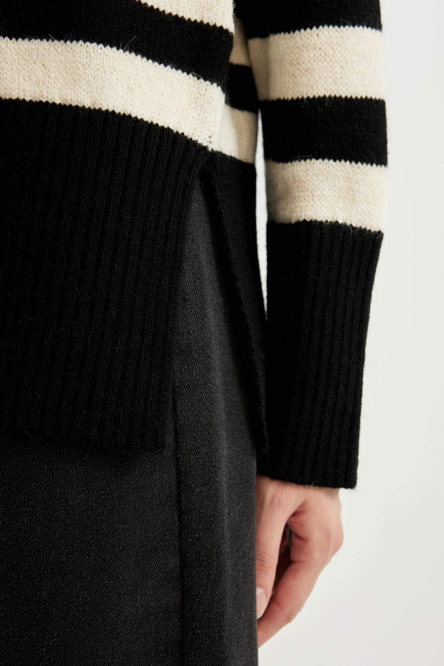 Oversize Fit Striped Crew Neck Pullover