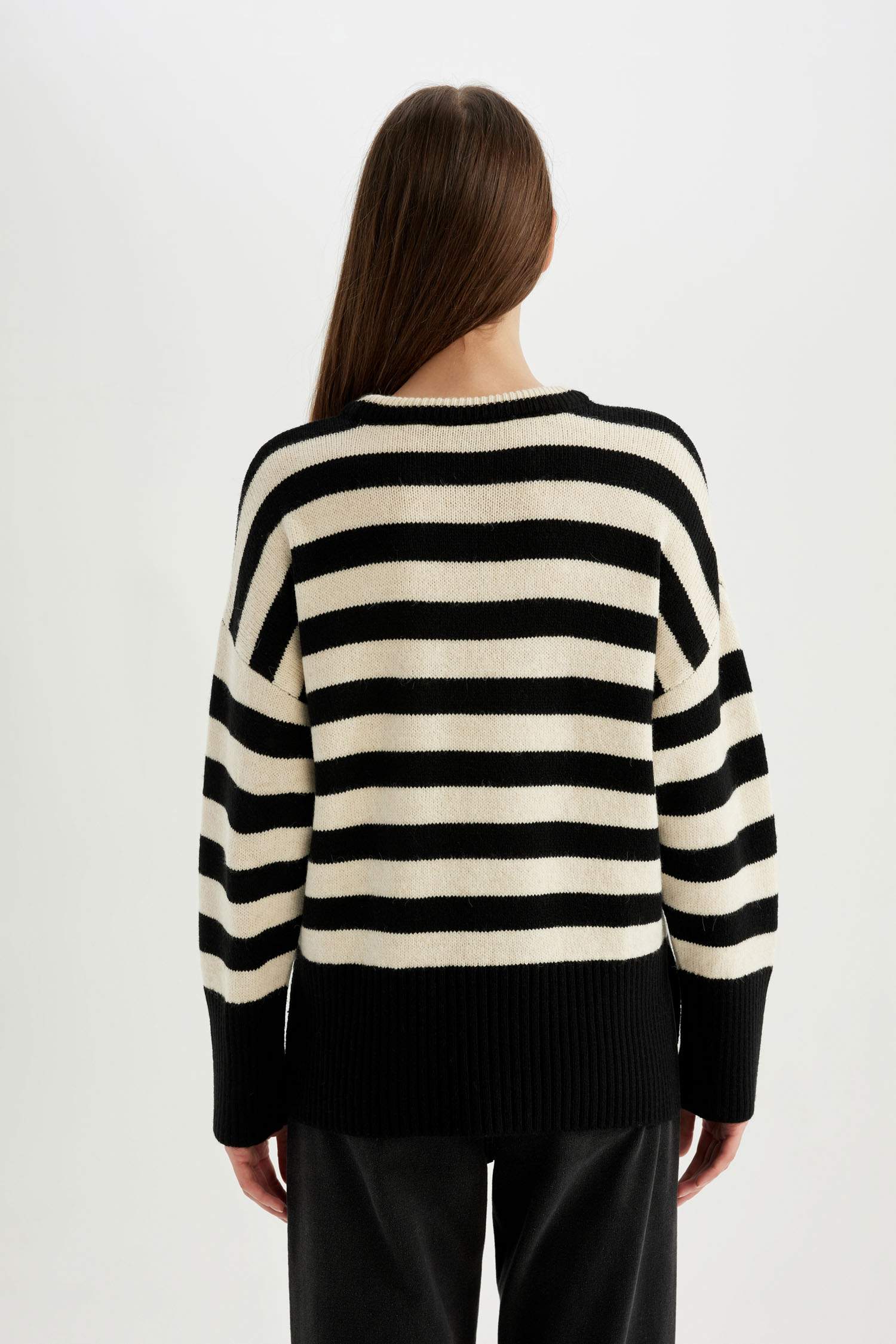 Oversize Fit Striped Crew Neck Pullover