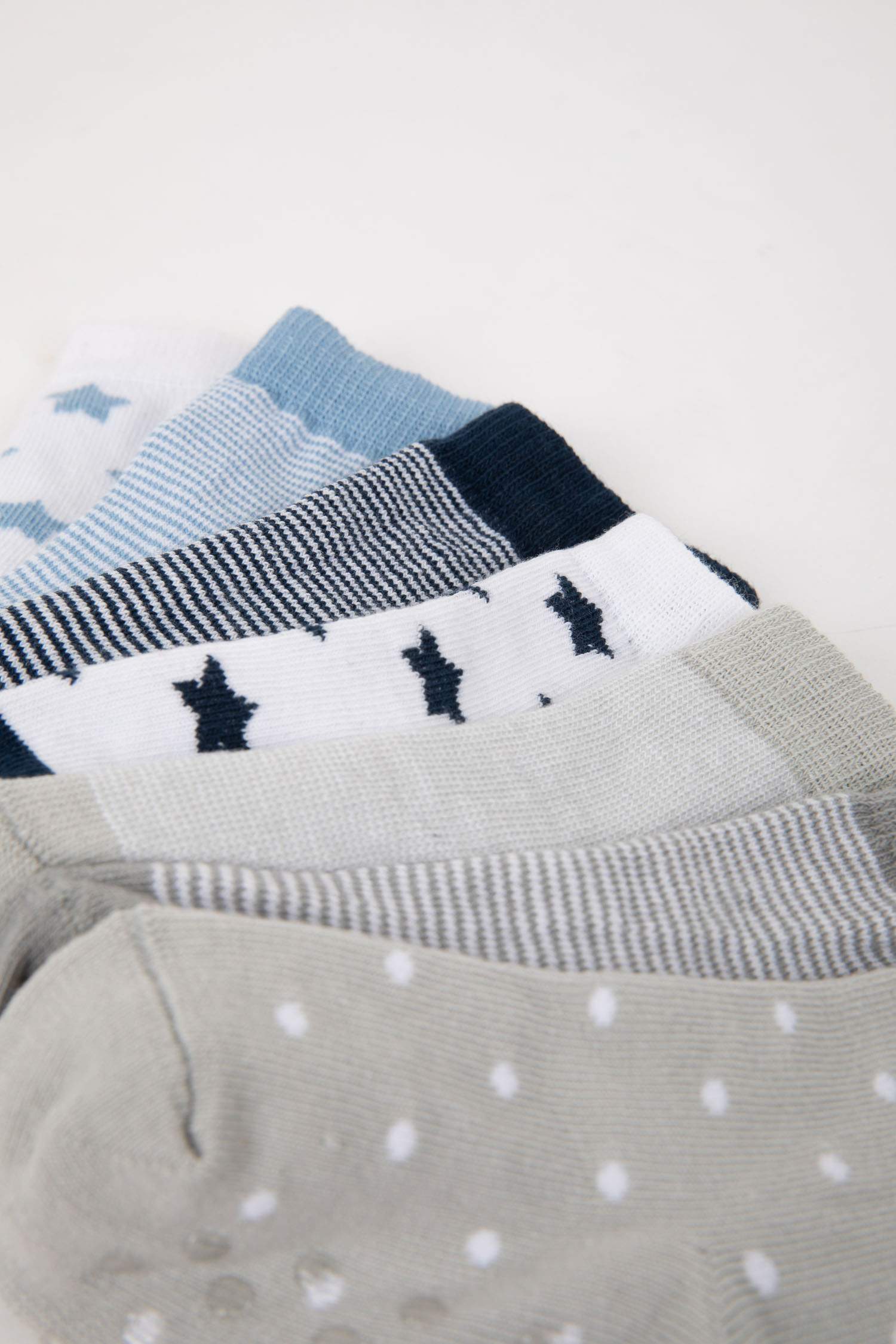 جوارب طويلة قطن ولادي - 7 قطع