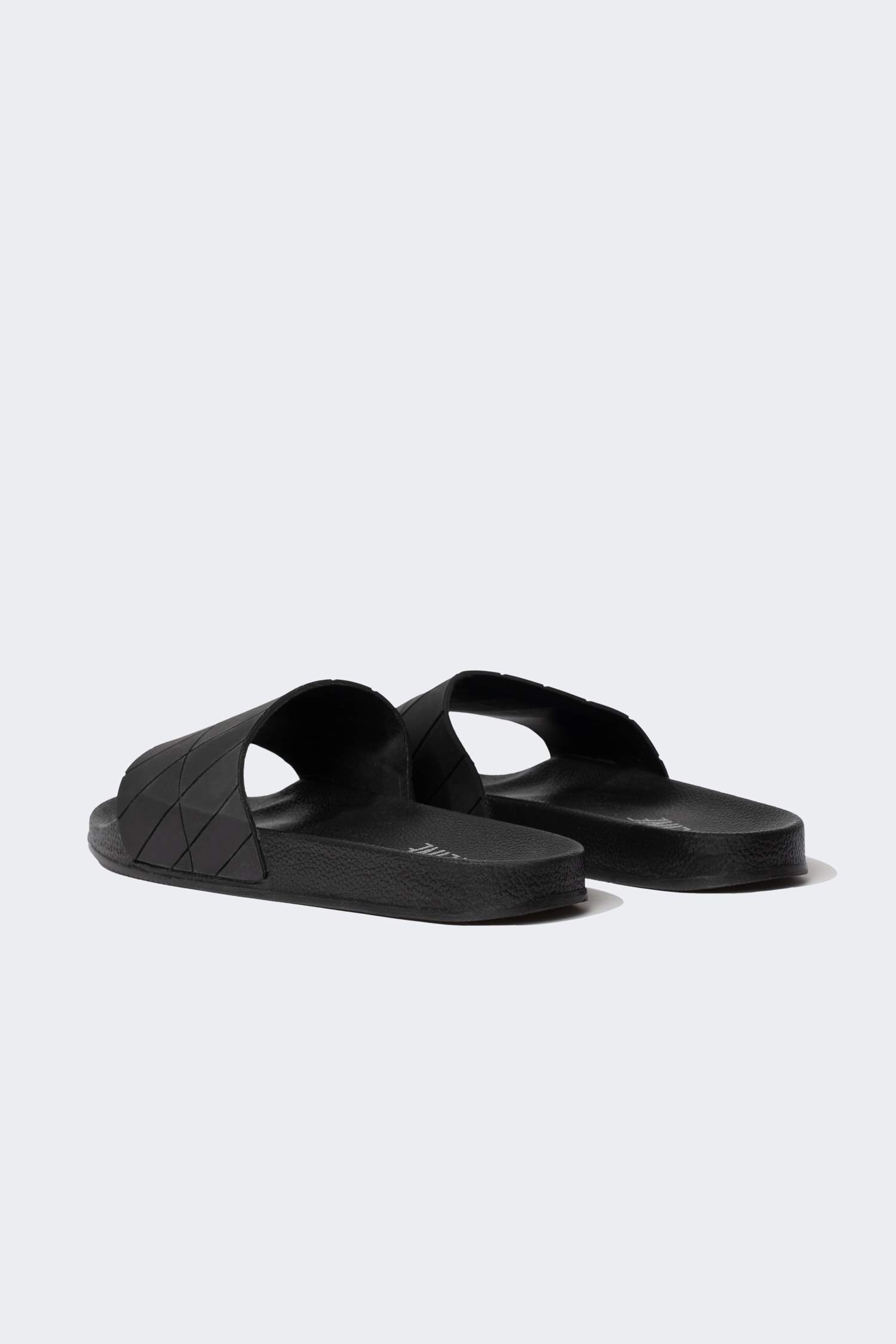 Erkek Düz Taban Suni Deri Terlik