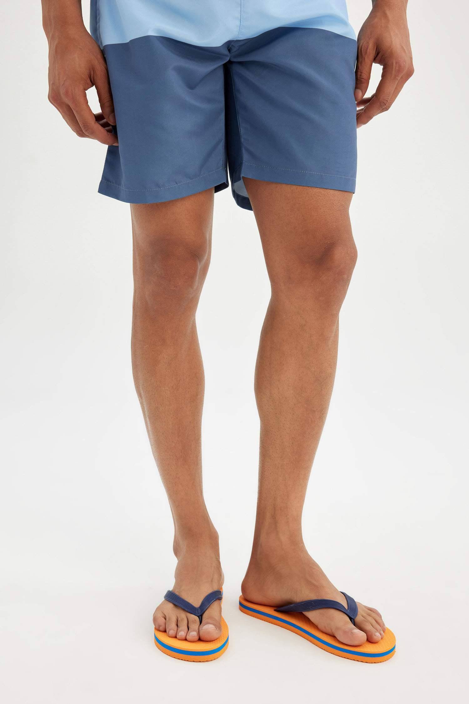 Erkek Düz Taban Suni Deri Parmak Arası Terlik