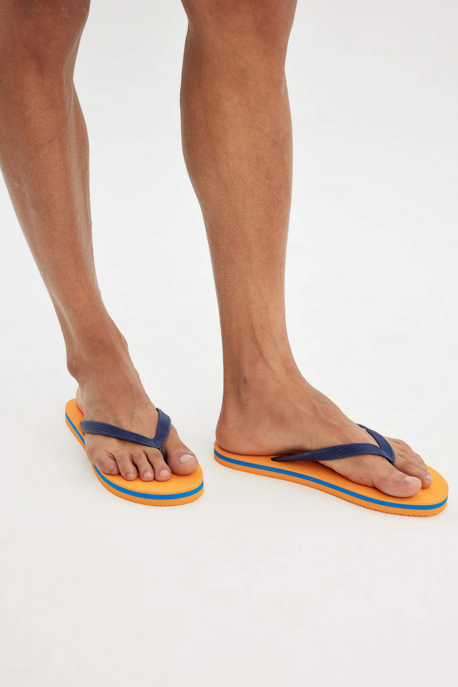 Erkek Düz Taban Suni Deri Parmak Arası Terlik