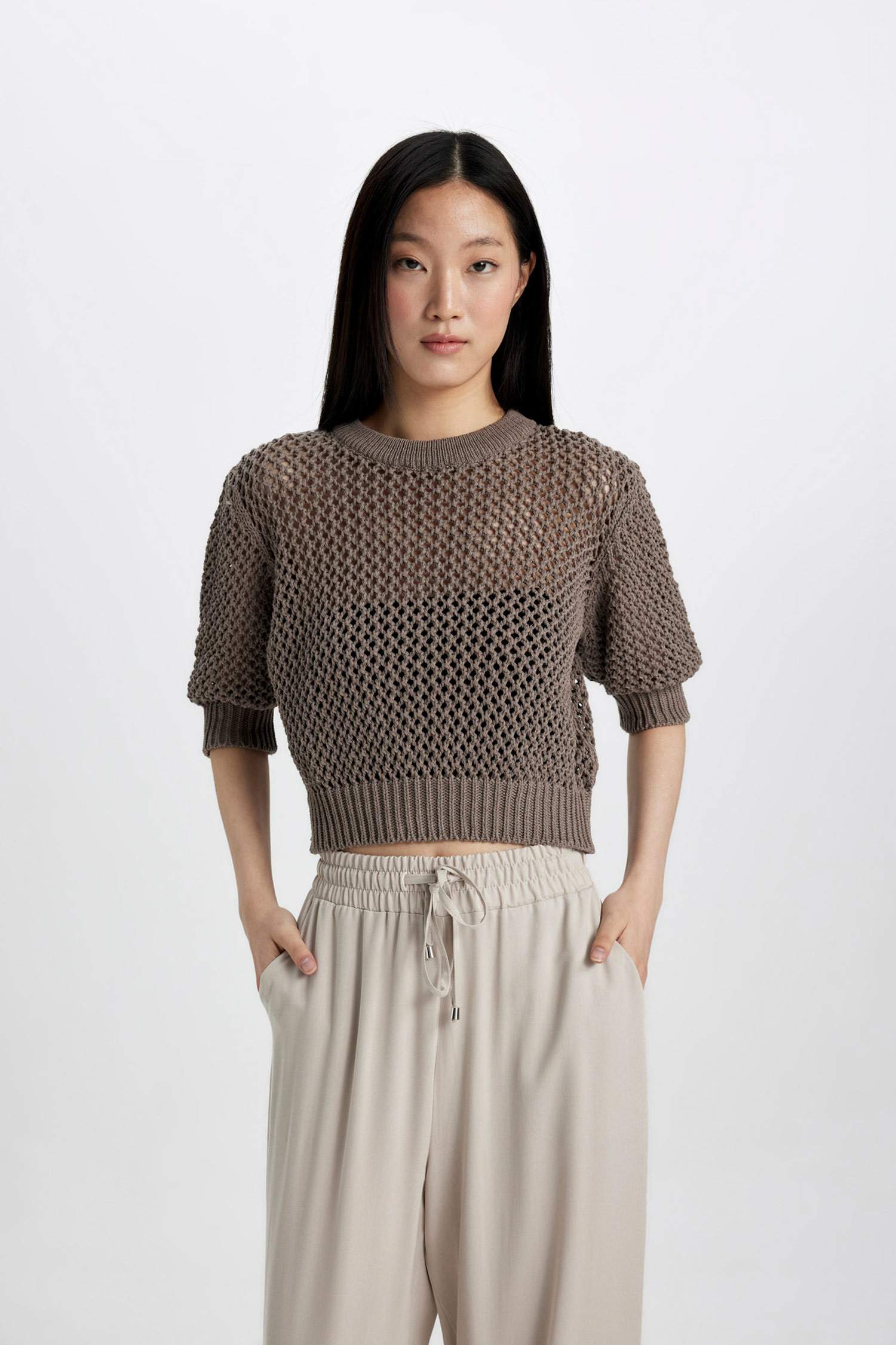 Crew Neck Half Sleeve Crochet Pullover