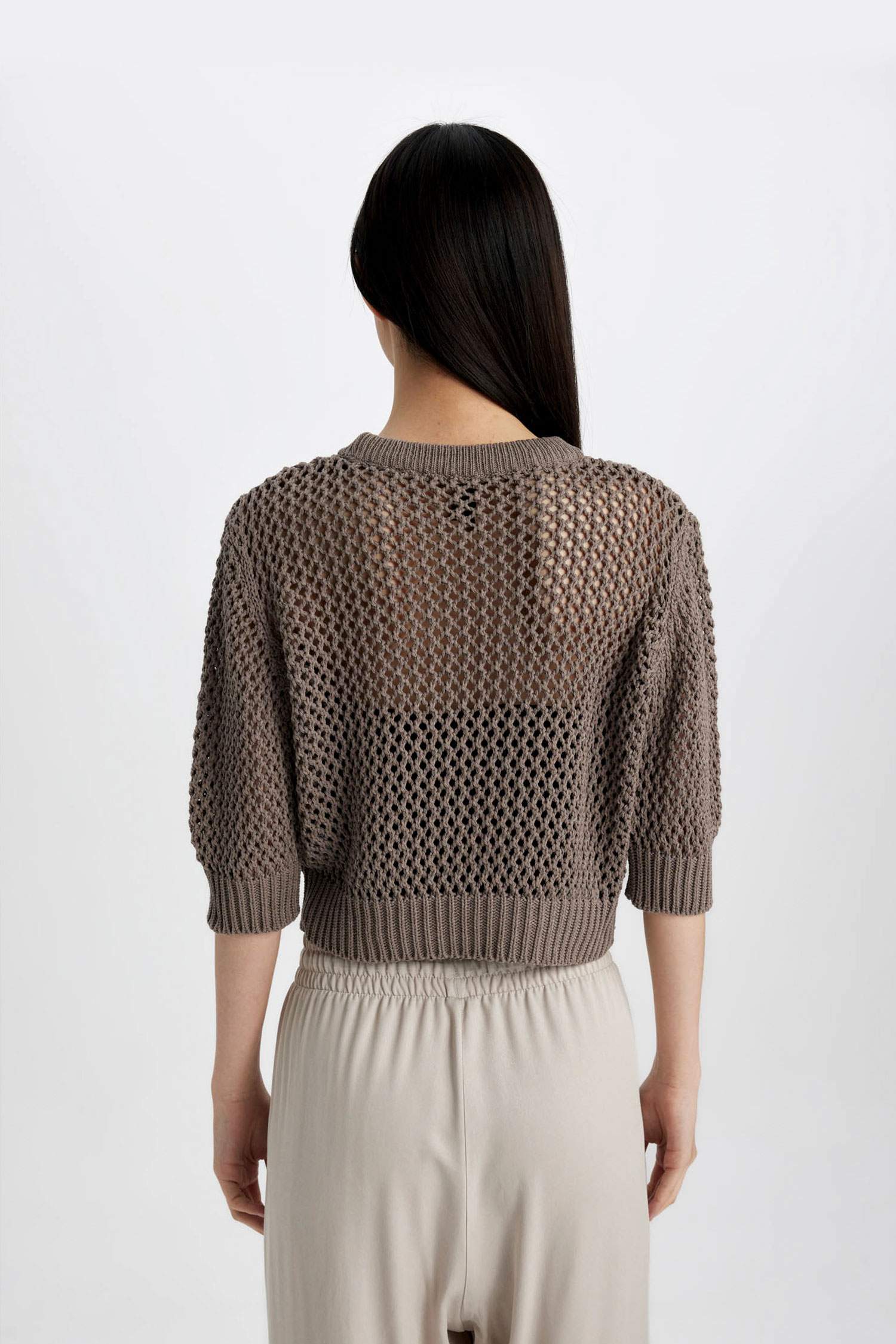 Crew Neck Half Sleeve Crochet Pullover