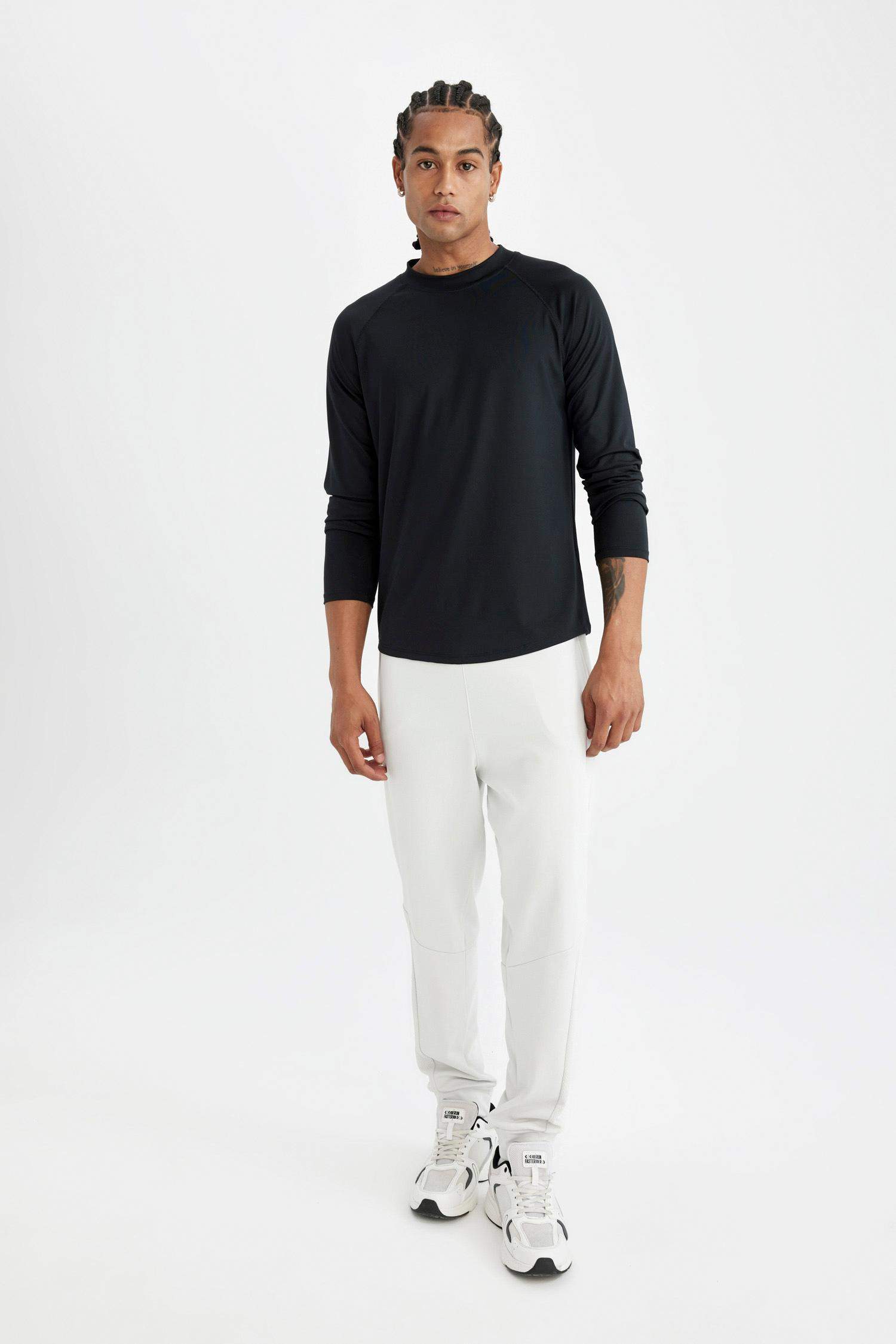 Sporcu Jogger Eşofman Altı Standart Fit Beli Paçası Lastikli Cepli