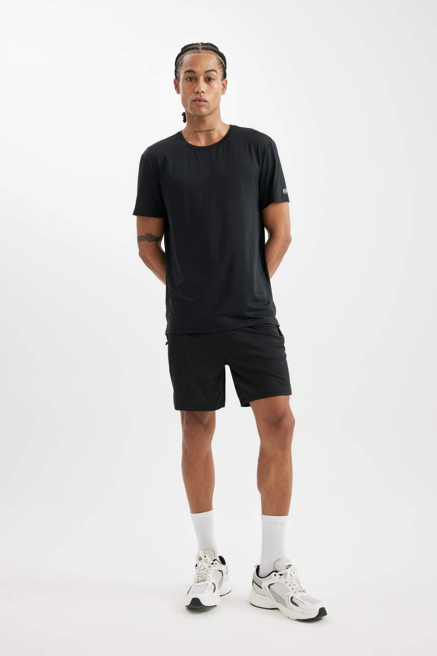 DeFactoFit Standard Fit Crew Neck Sports T-Shirt