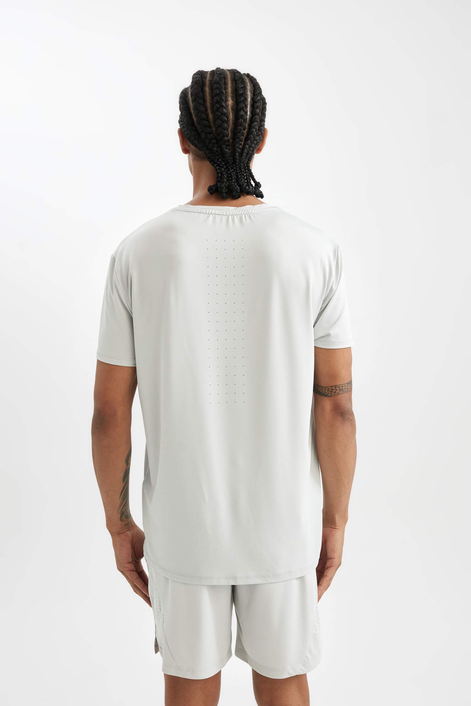 Standard Fit Crew Neck Sports T-Shirt