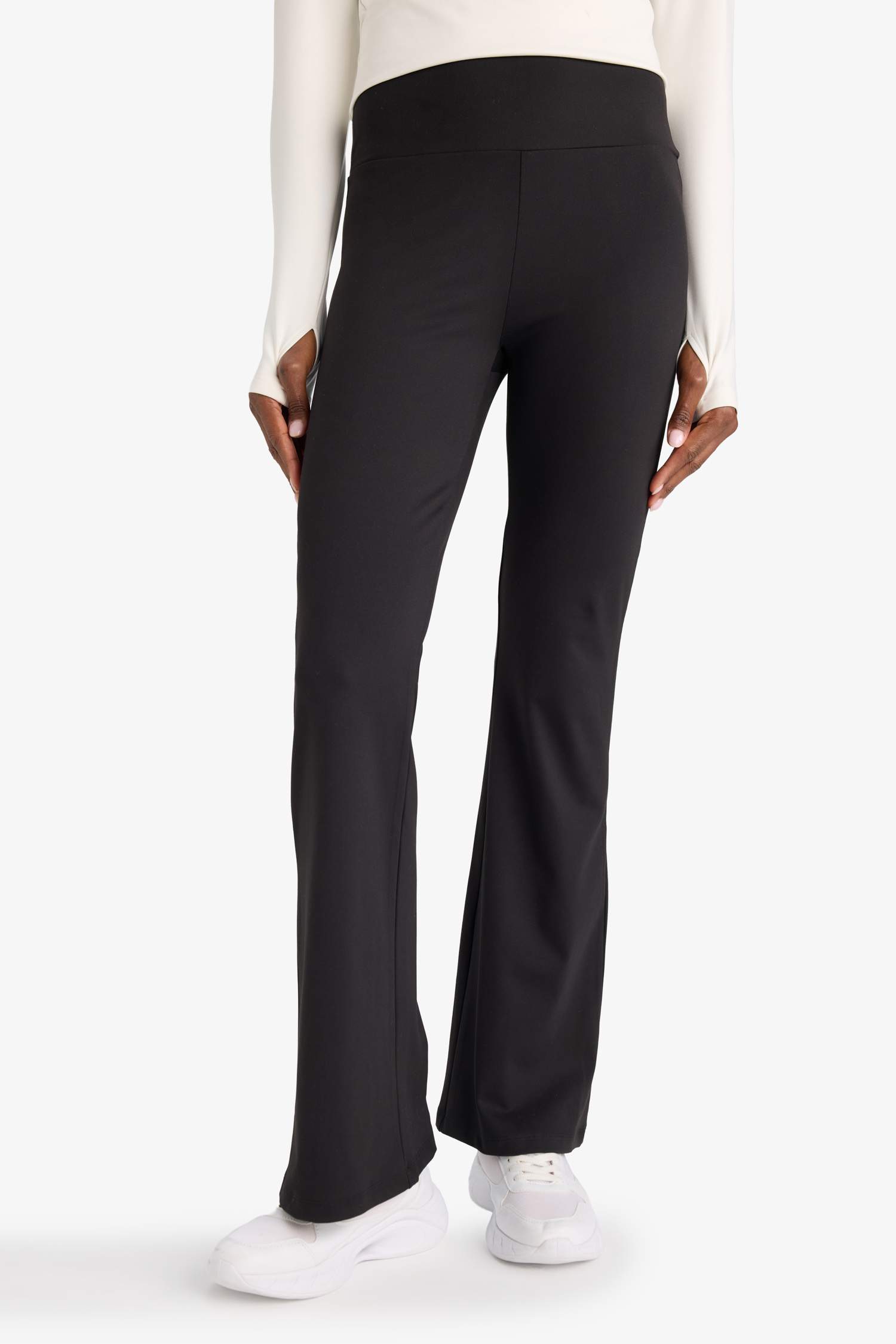 سروال برجل واسع شارلستون