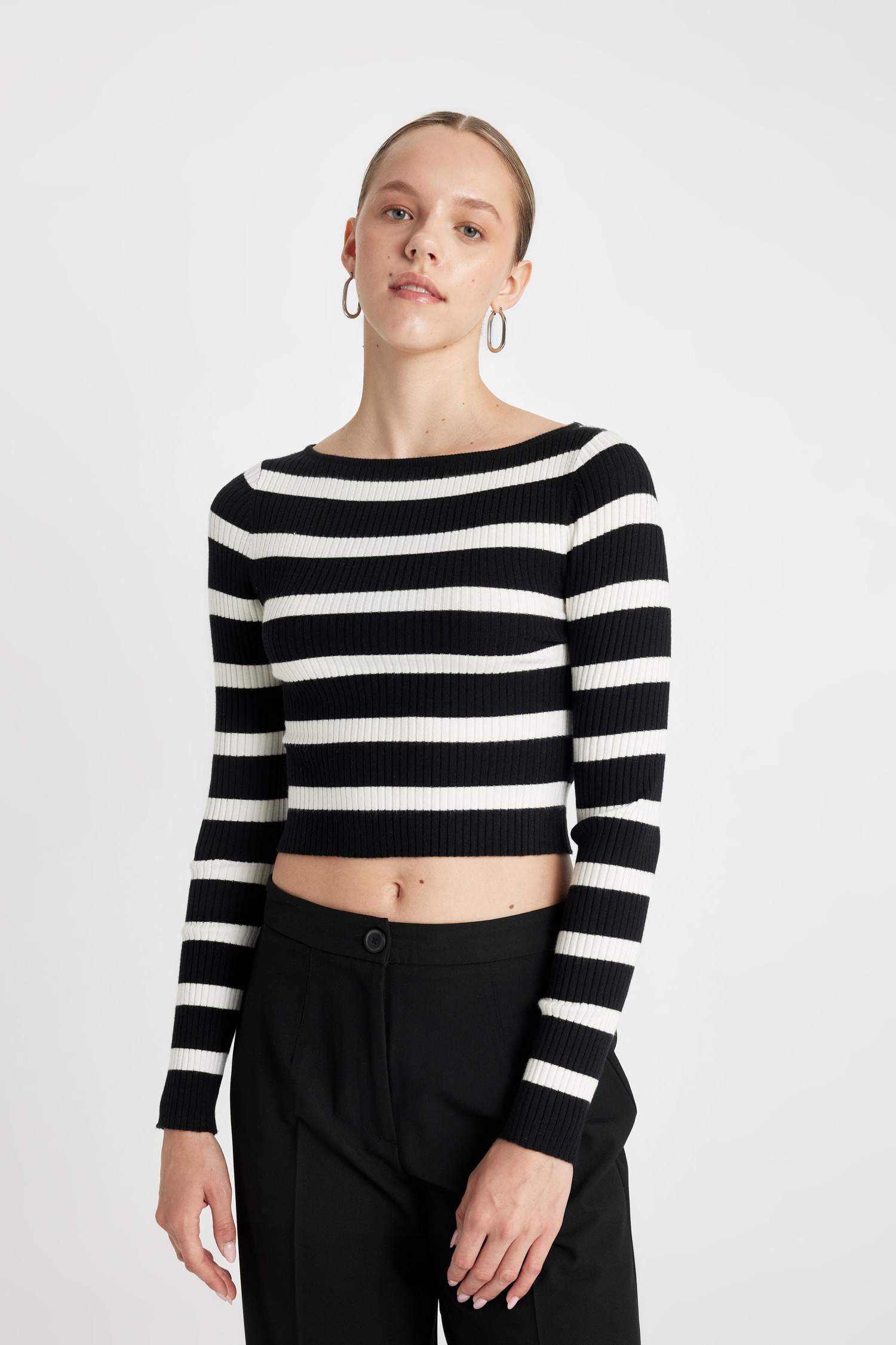 слим пішімі қайық тәріздес жаға трикотаж Пулловер