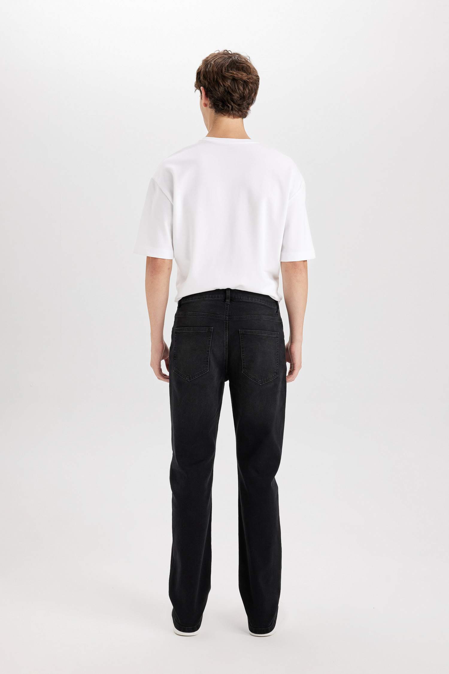 Sergio Regular Fit Джинсы с прямыми штанинами и нормальной посадкой