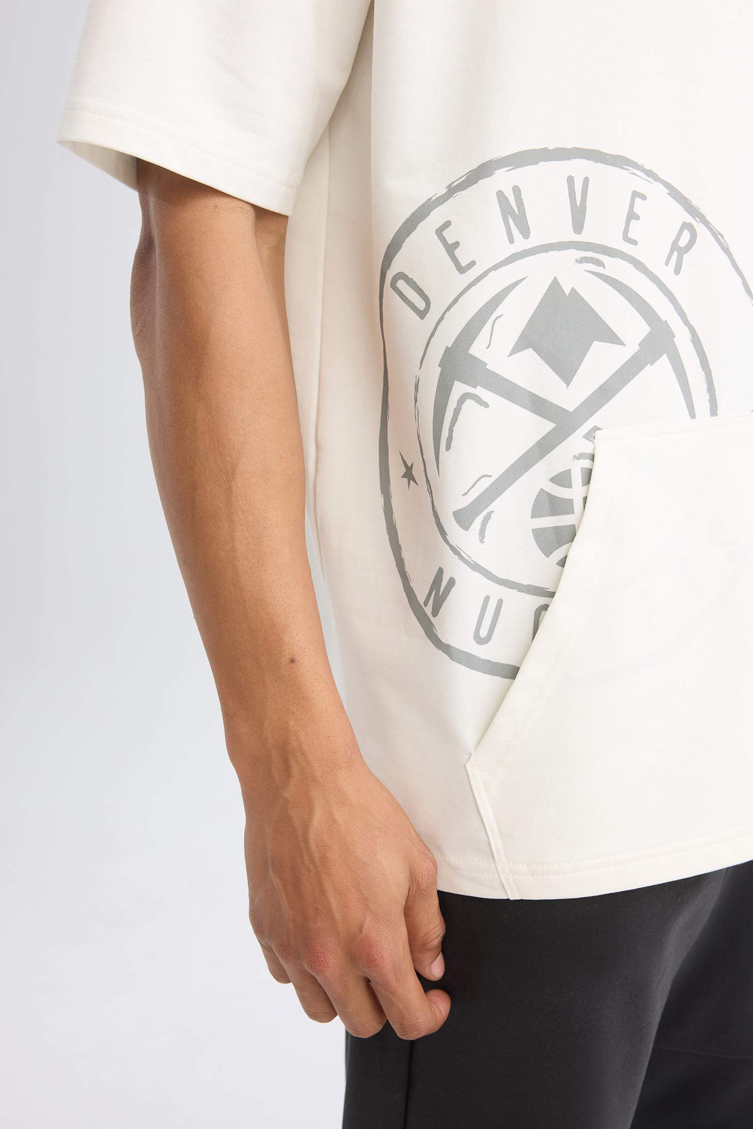 NBA Denver Nuggets Oversize Geniş Kalıp Kapüşonlu Sırt Baskılı Kısa Kollu Tişört