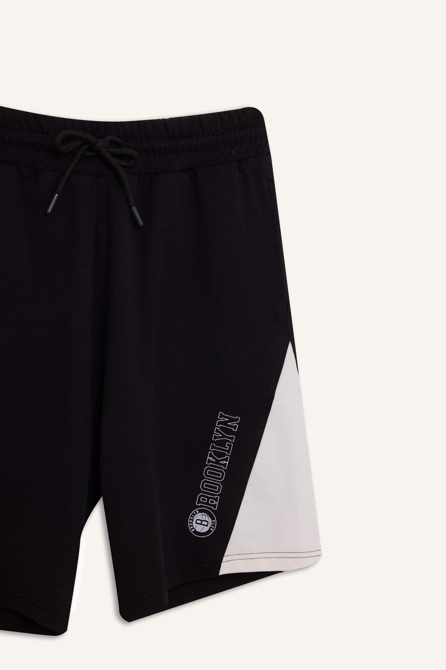 NBA Brooklyn Nets Beli Bağcıklı Cepli Kısa Paça Şort