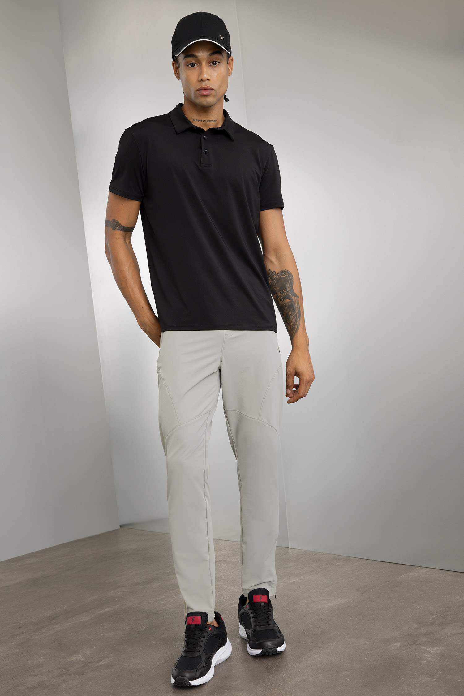 بنطرون منسوج سليم فيت برجل بسحاب بجيب من DeFactoFit