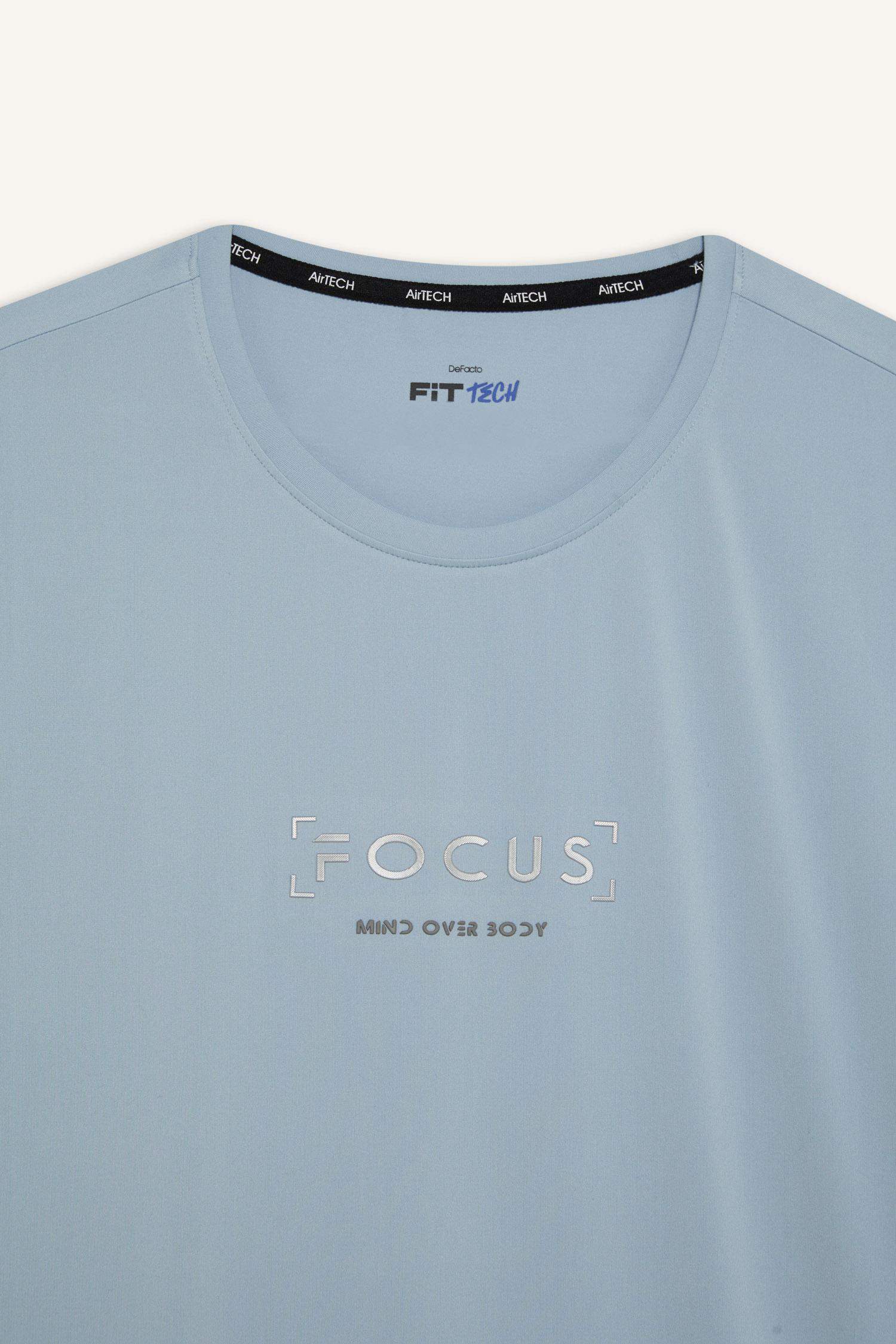 DeFactoFit Standart Fit Bisiklet Yaka Baskılı Esnek Kumaş Sporcu Kısa Kollu Tişört