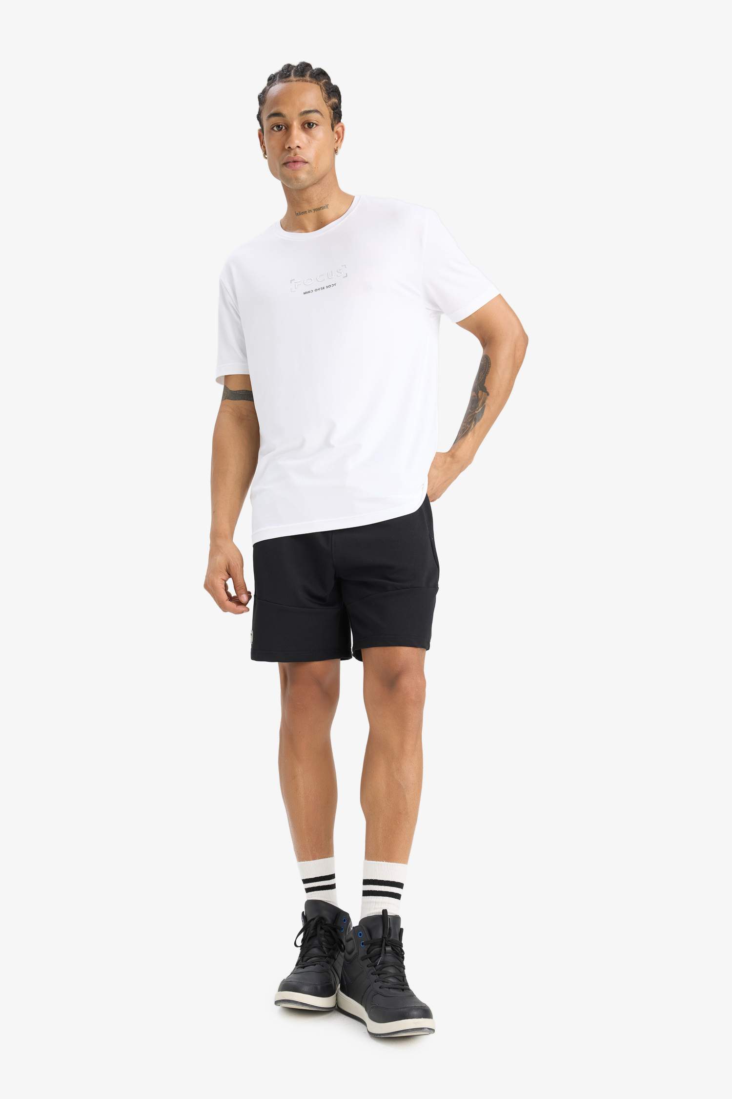 DeFactoFit Standard Fit Crew Neck Printed Sports T-Shirt