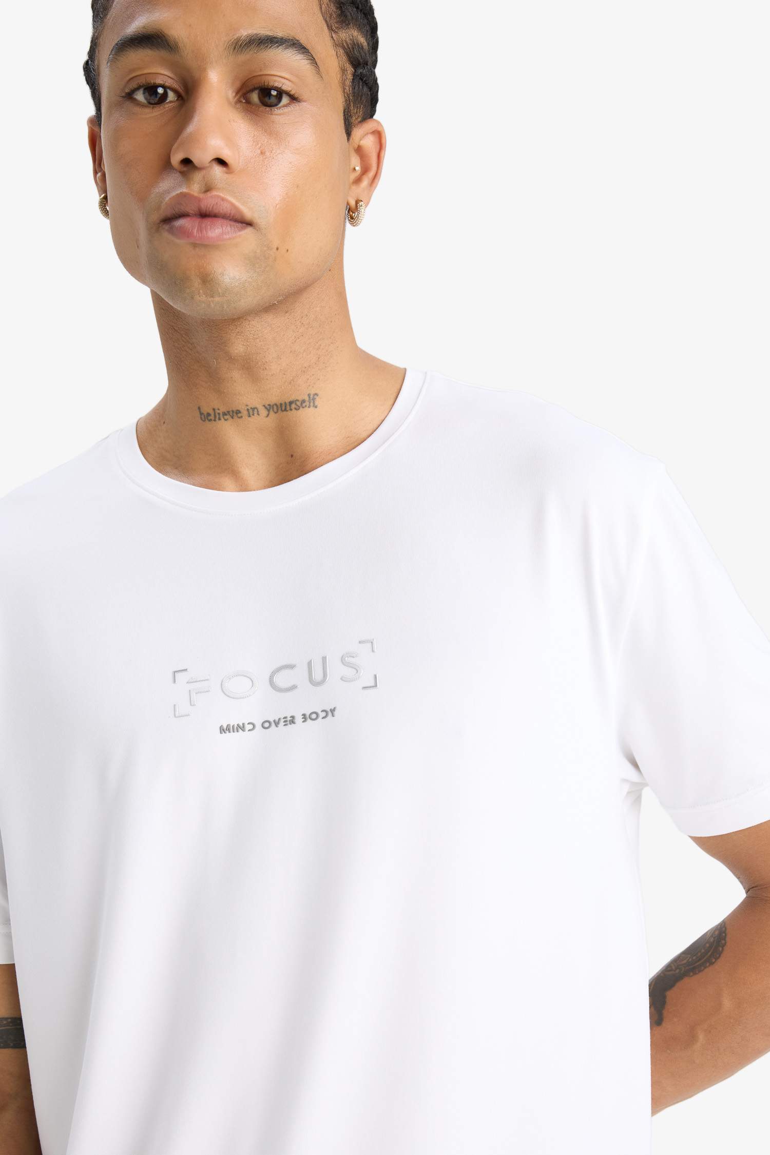 DeFactoFit Standard Fit Crew Neck Printed Sports T-Shirt