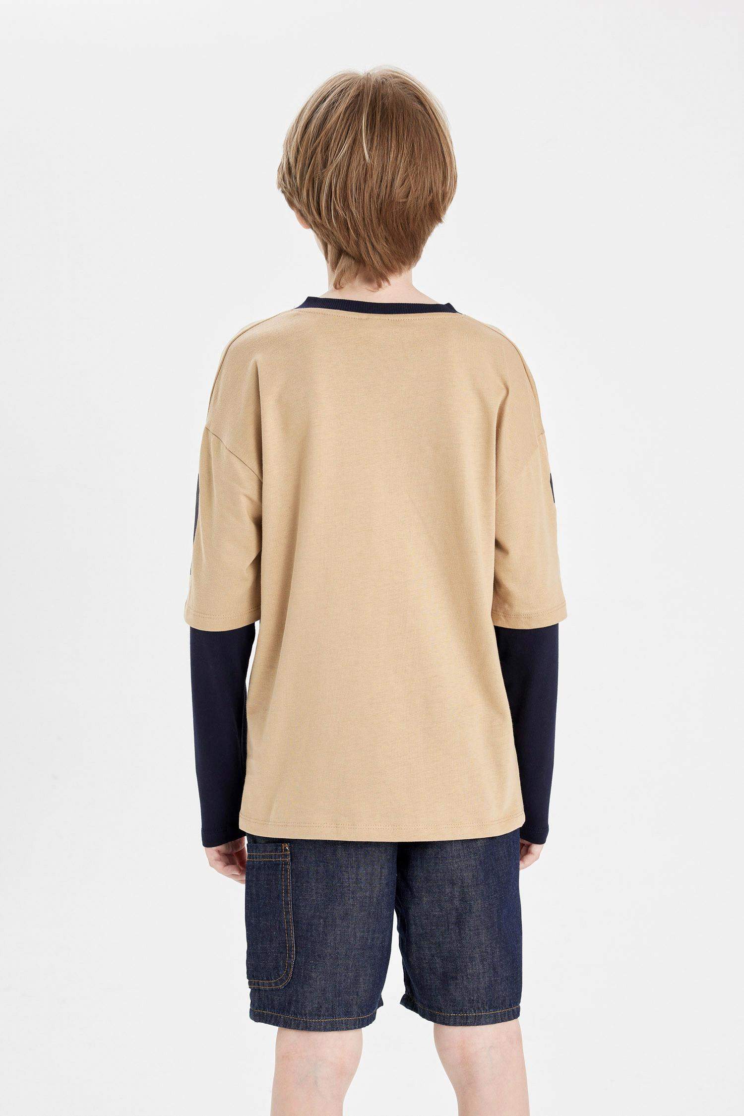 Erkek Çocuk Oversize Geniş Kalıp V Yaka Baskılı Uzun Kollu Okul Tişörtü