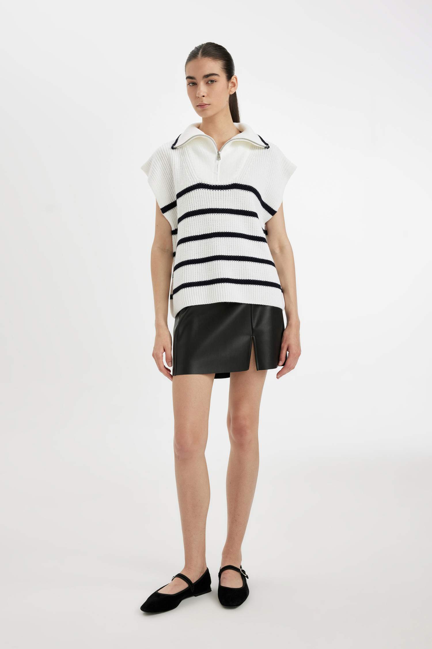 Свитер в полоску стандартного кроя на молнии