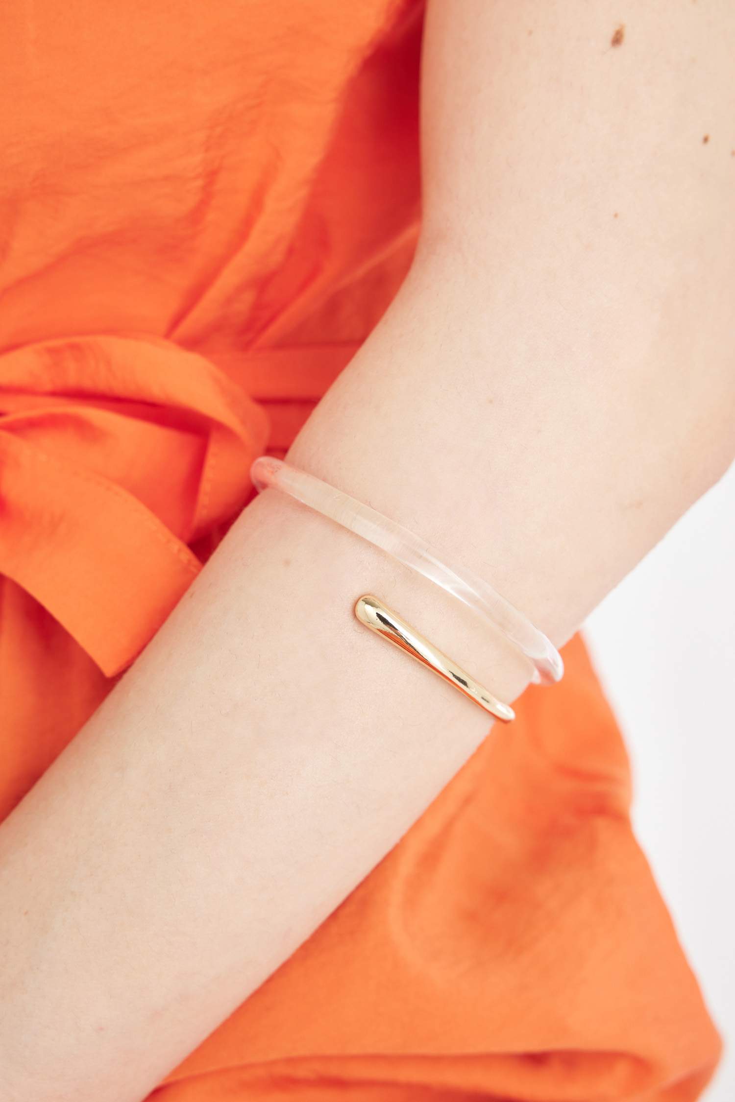 Әйелдерге 3 білезік