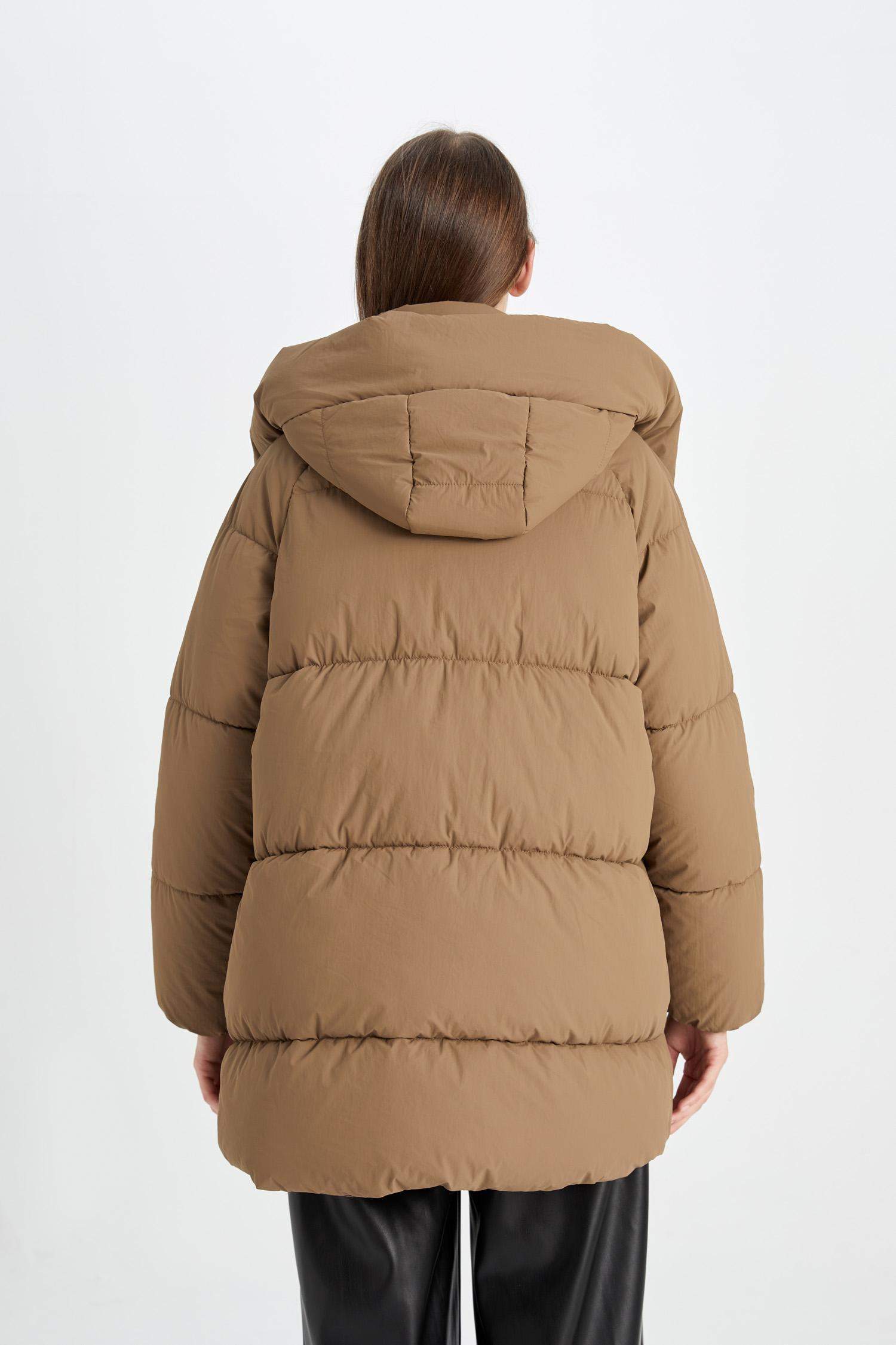 Su Geçirmez Kapüşonlu Şişme Mont Parka Fermuar Çıtçıtlı Cepli