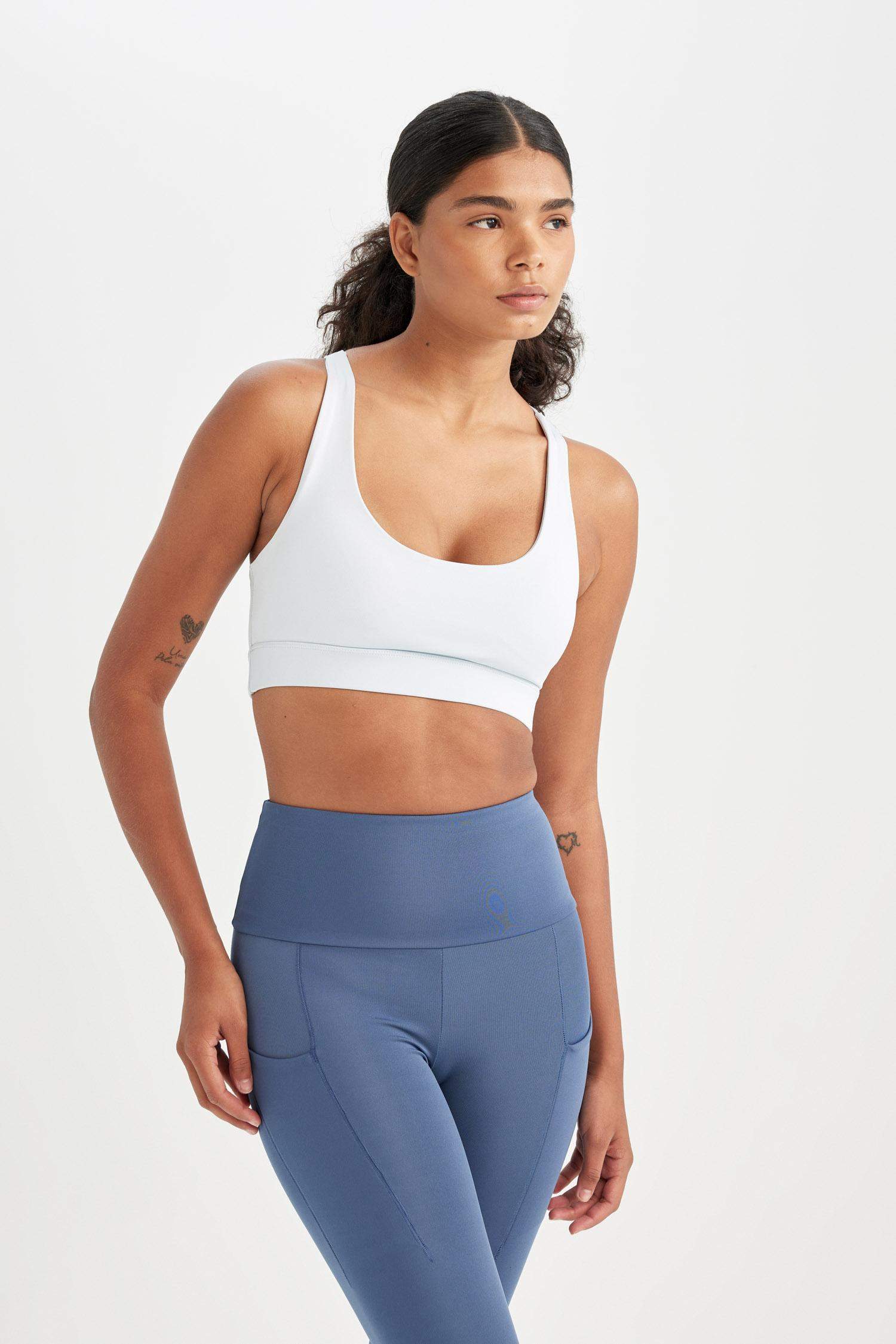 Спортивный бюстгальтер, DeFactoFit