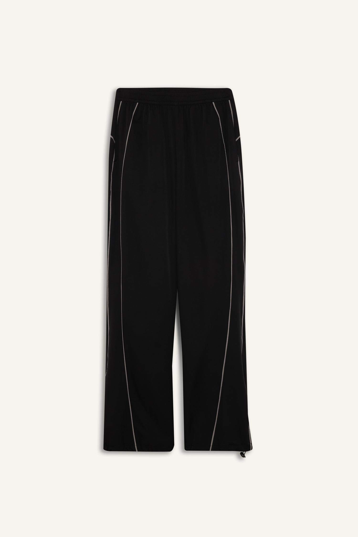 Wide Leg Geniş Paça Paçası Ayarlanabilir Cepli Sporcu Dokuma Pantolon