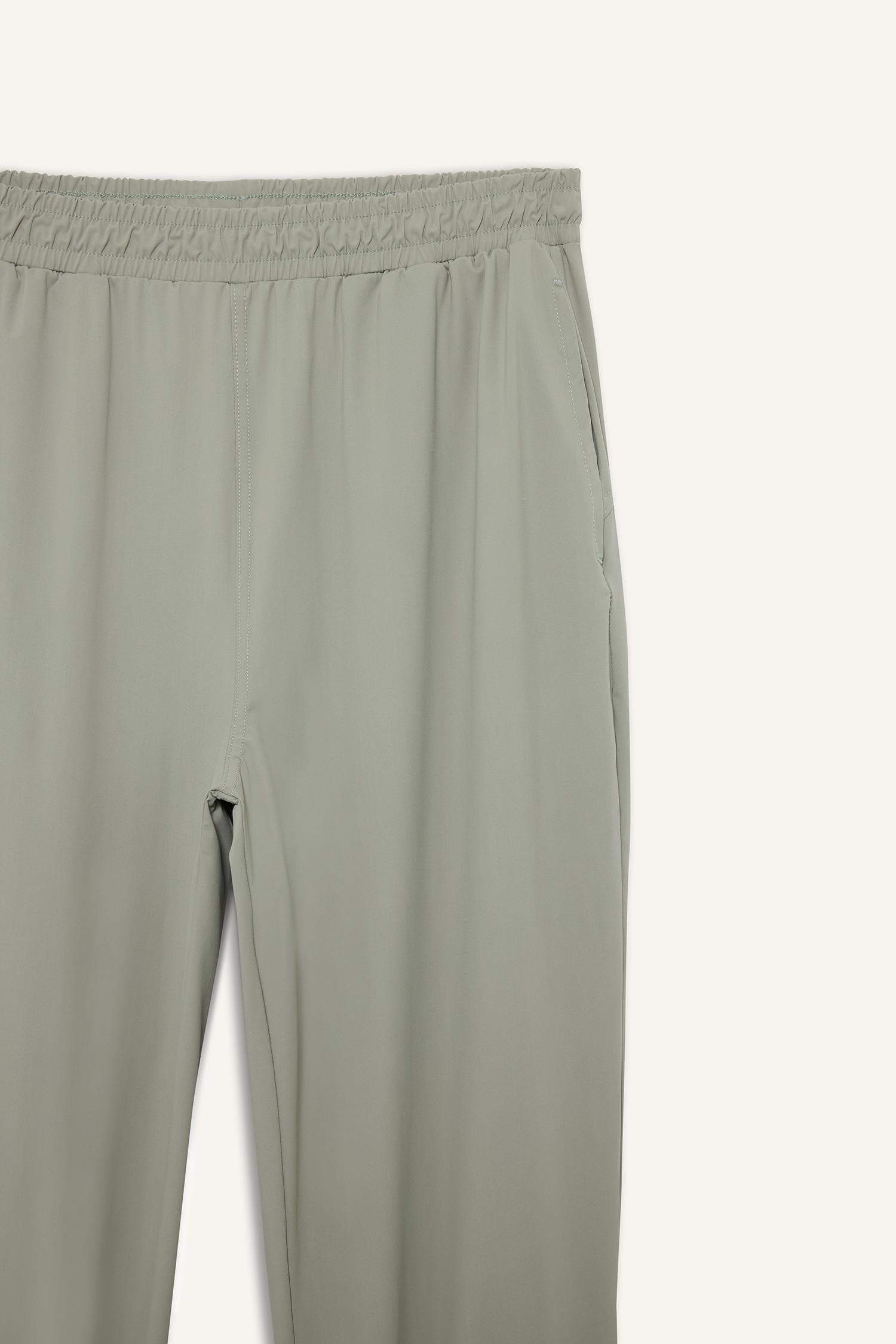 DeFactoFit Standard Fit Zippered Leg Jogger Premium Sweatpants